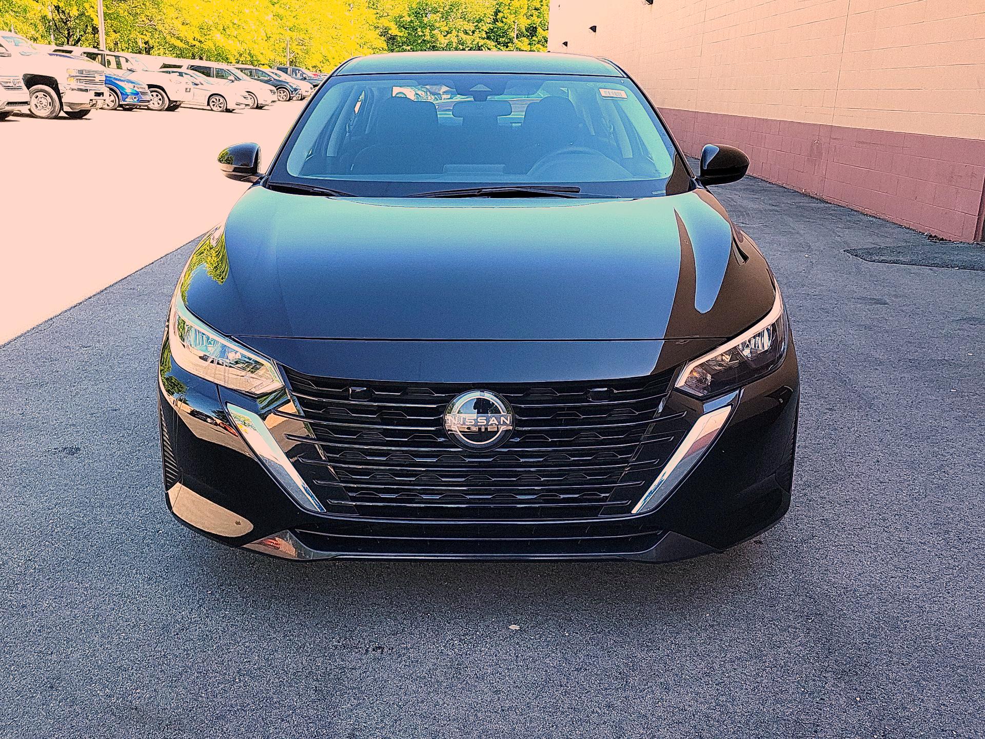 Thumbnail: 2025 Nissan Sentra - 2