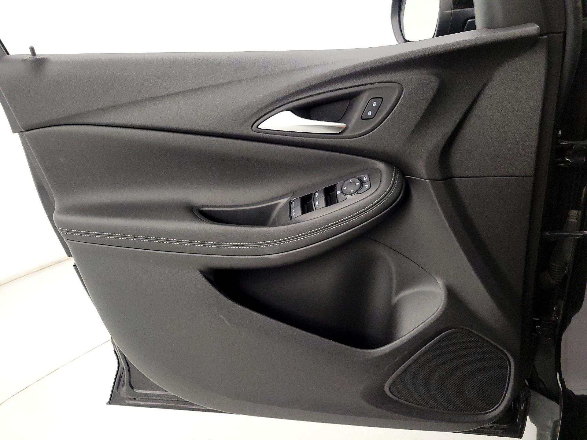 Thumbnail: 2025 Buick Encore GX - 12