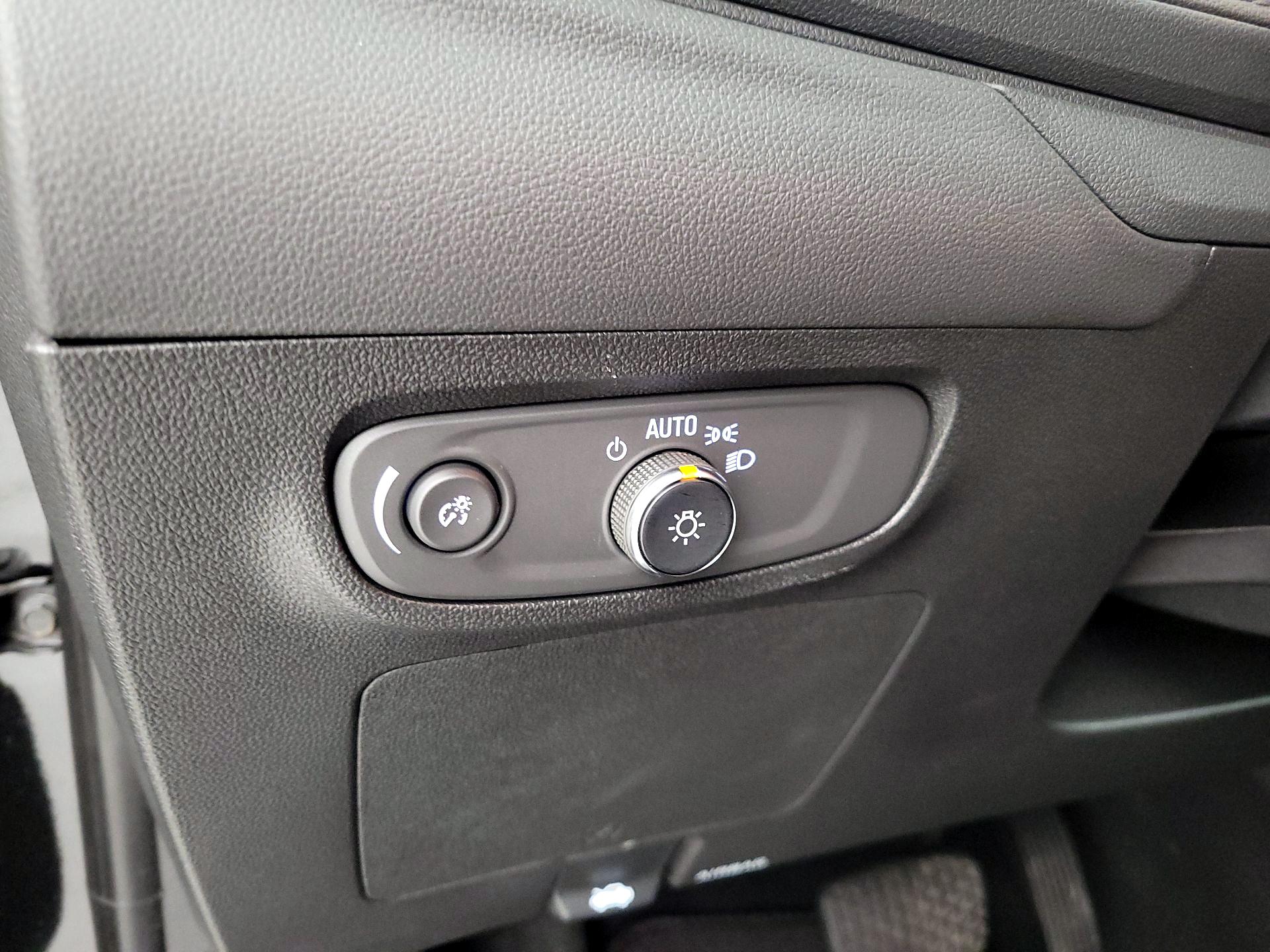 Thumbnail: 2025 Buick Encore GX - 13