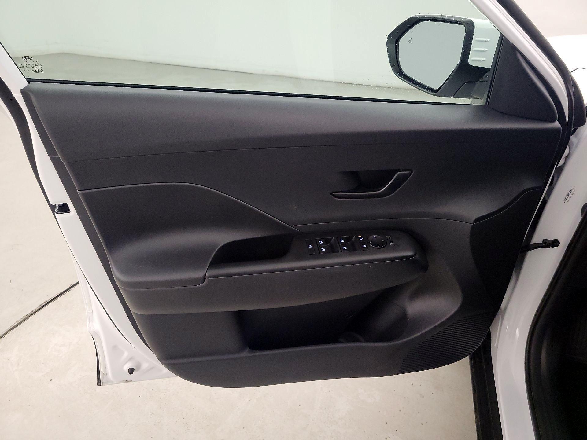 Thumbnail: 2025 Hyundai Kona - 12