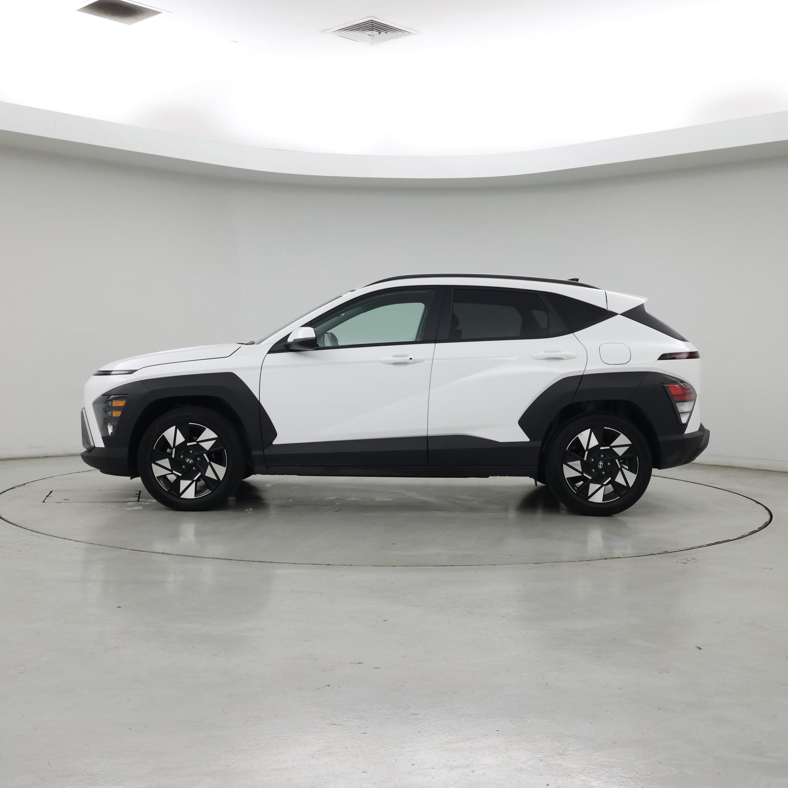 Thumbnail: 2025 Hyundai Kona - 3
