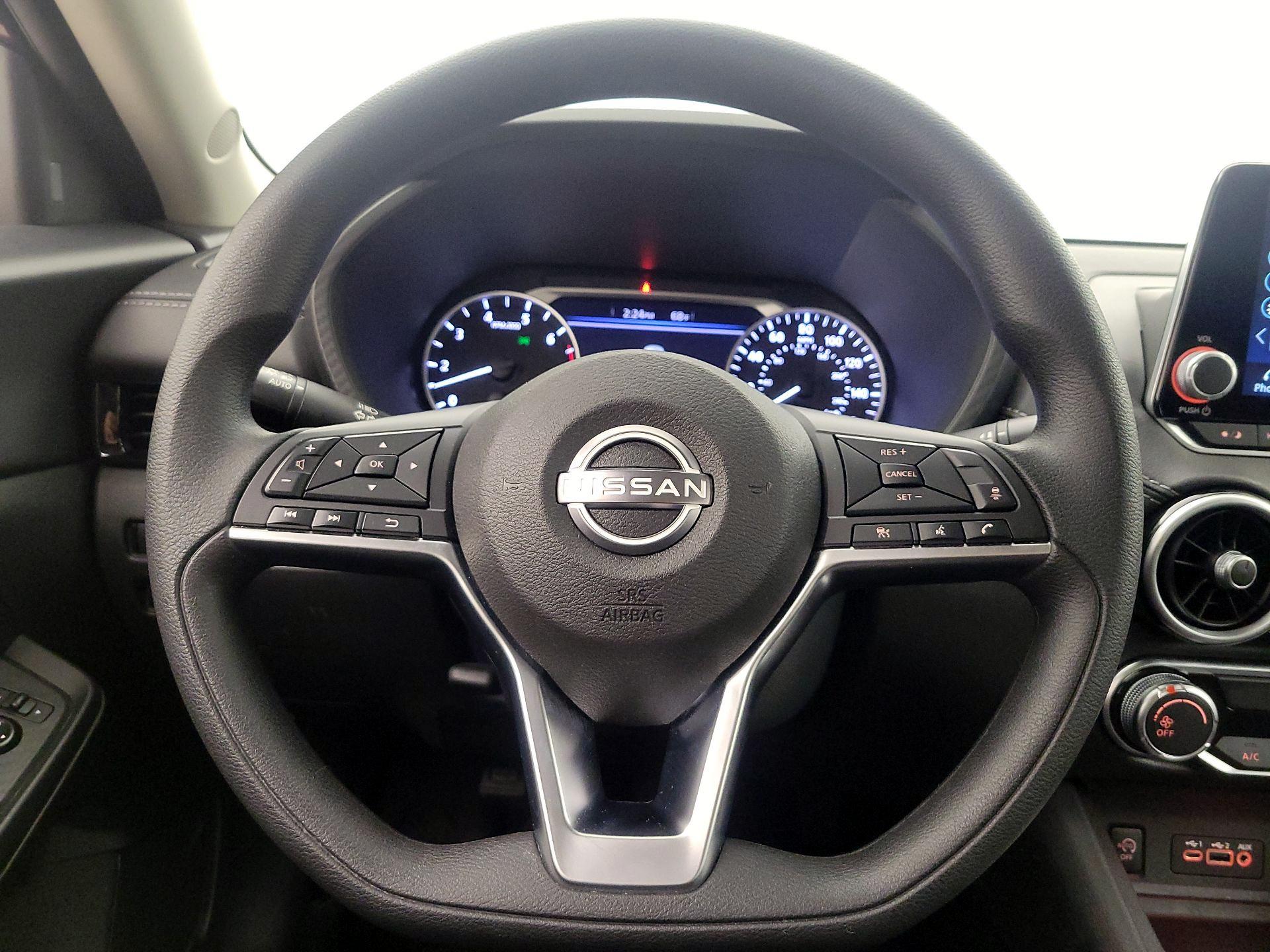 Thumbnail: 2025 Nissan Sentra - 10