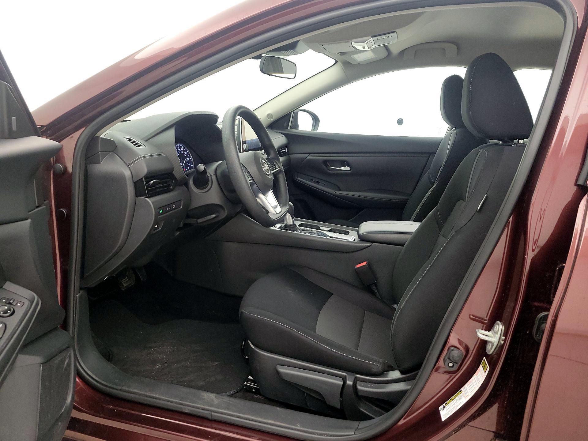 Thumbnail: 2025 Nissan Sentra - 11