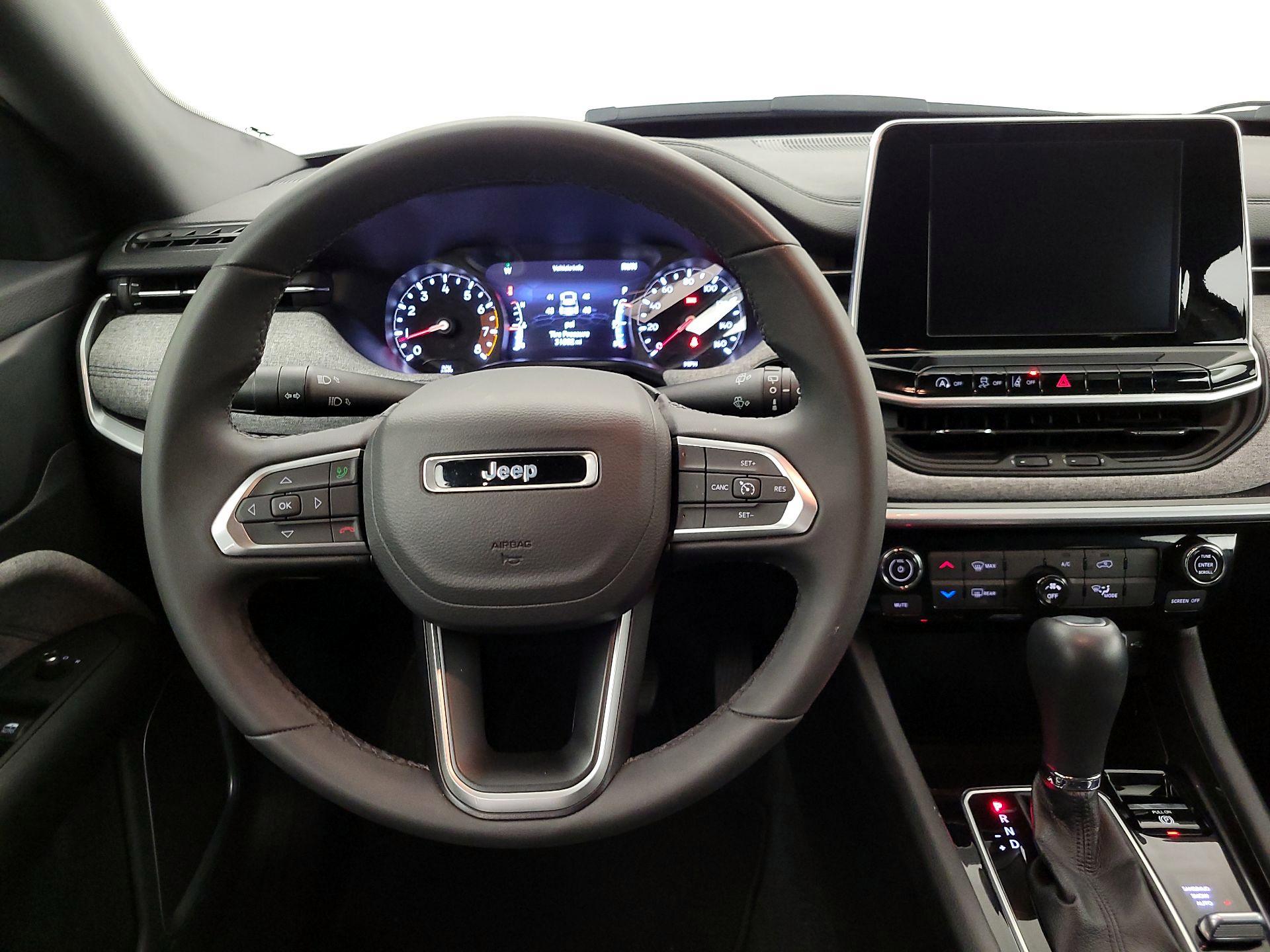 Thumbnail: 2025 Jeep Compass - 10