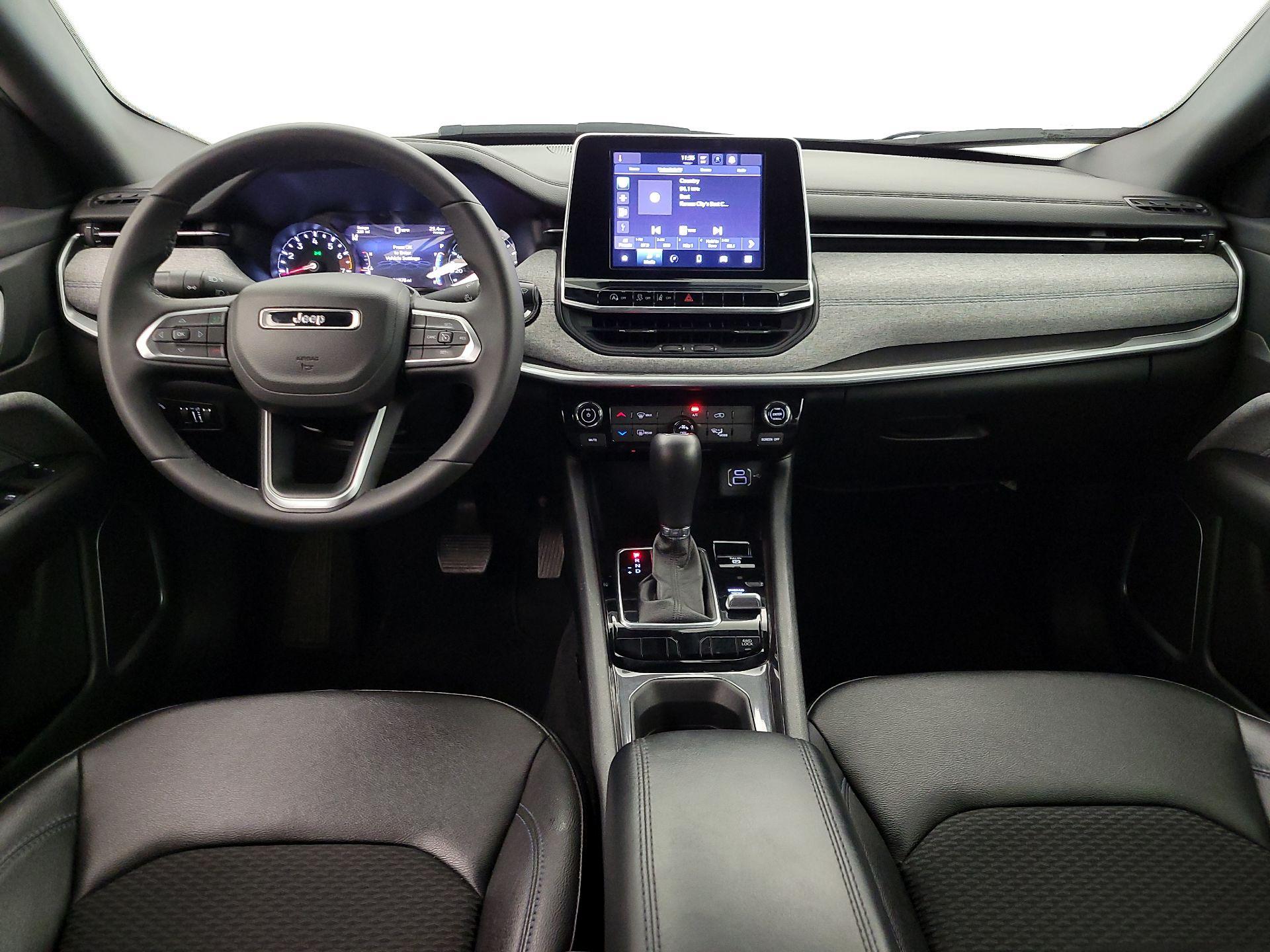 Thumbnail: 2025 Jeep Compass - 9