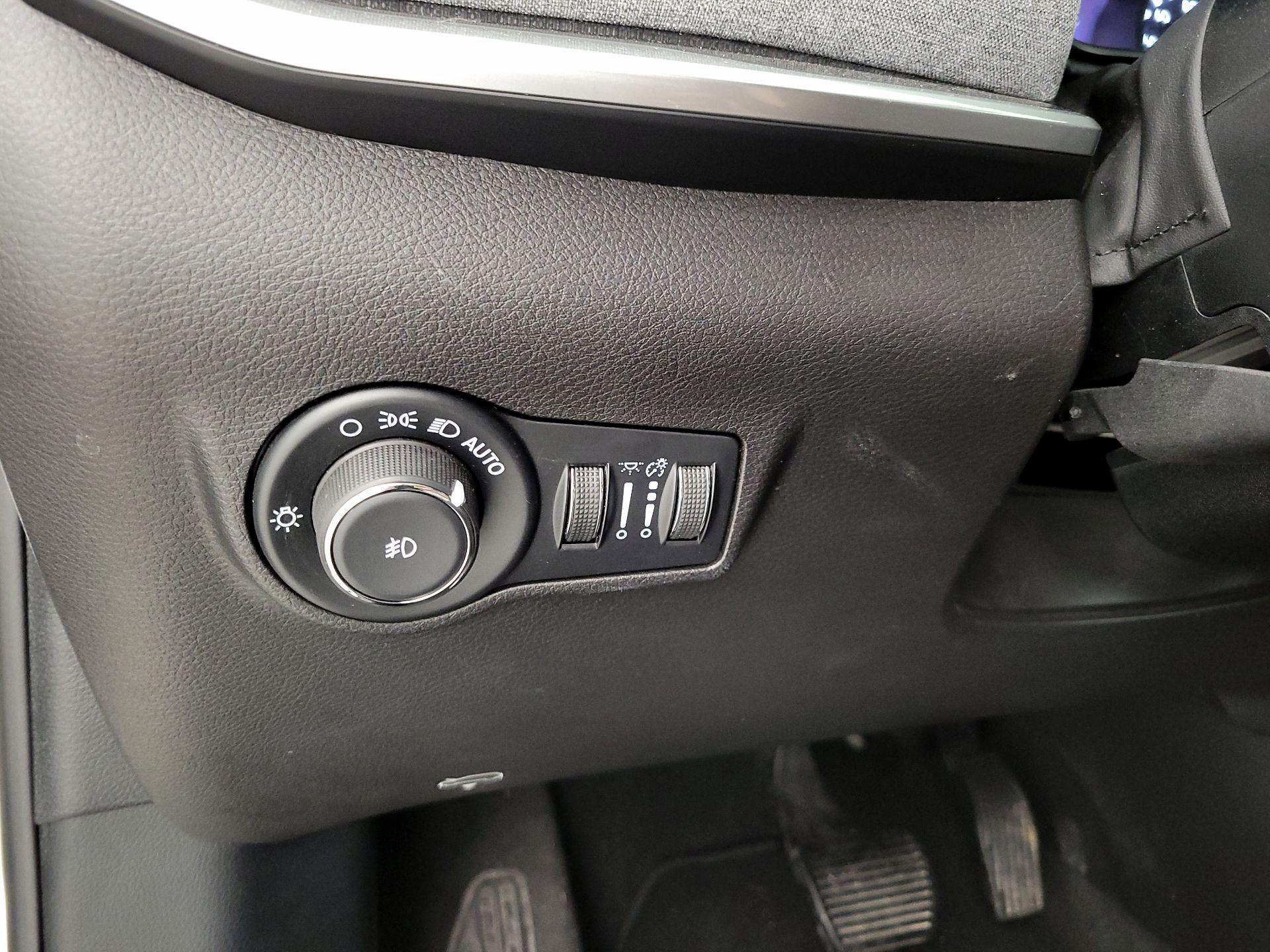 Thumbnail: 2025 Jeep Compass - 13