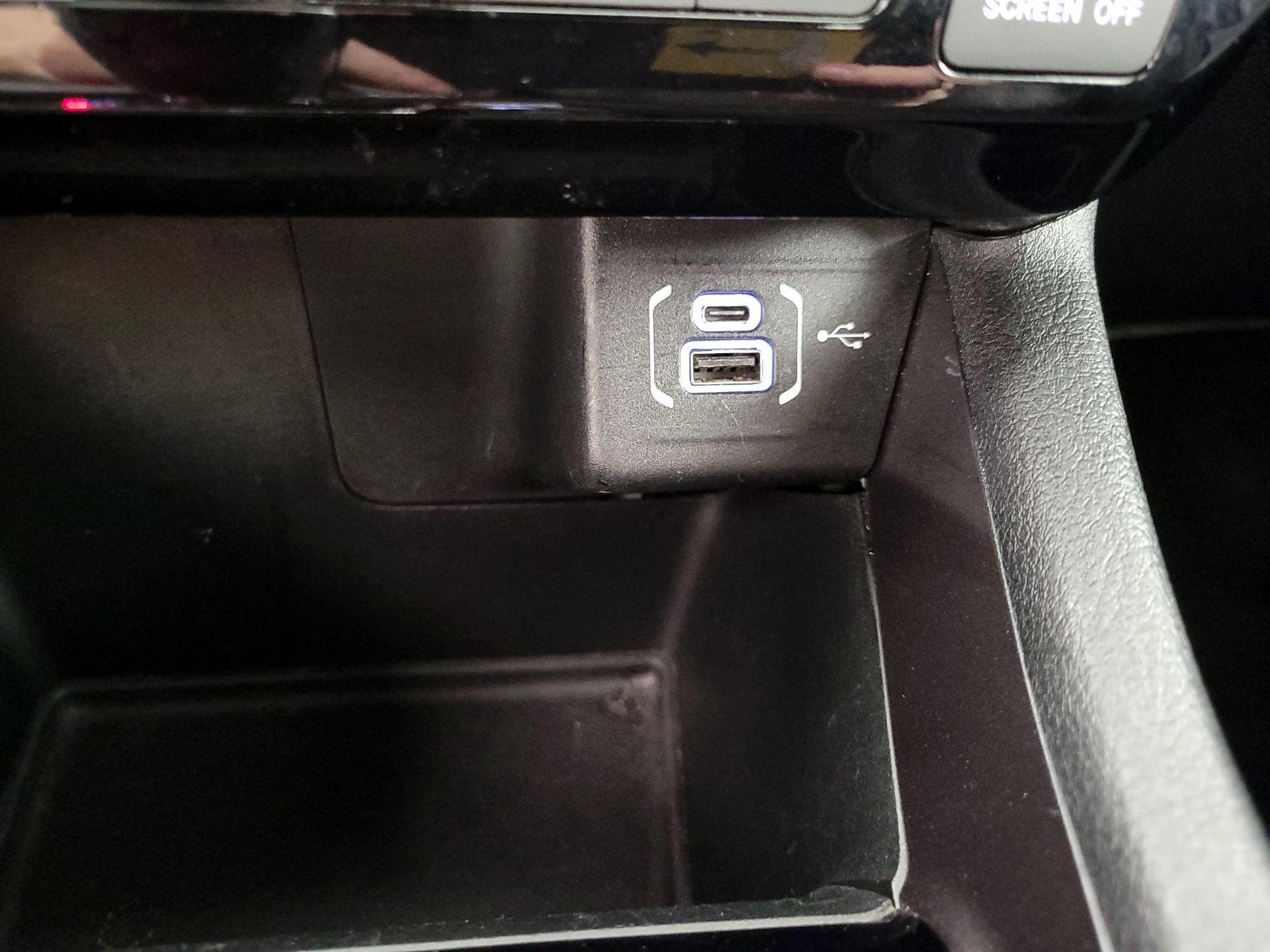 Thumbnail: 2025 Jeep Compass - 18