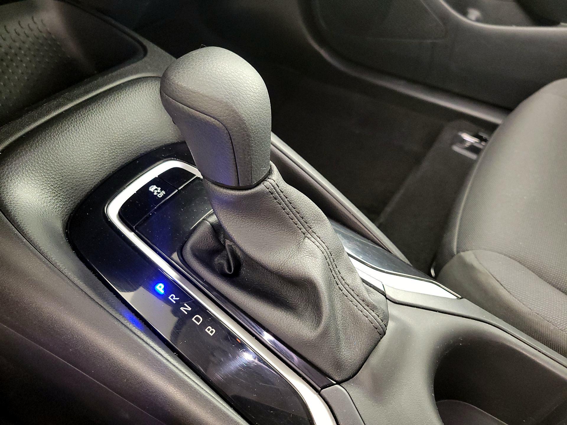 Thumbnail: 2025 Toyota Corolla - 17