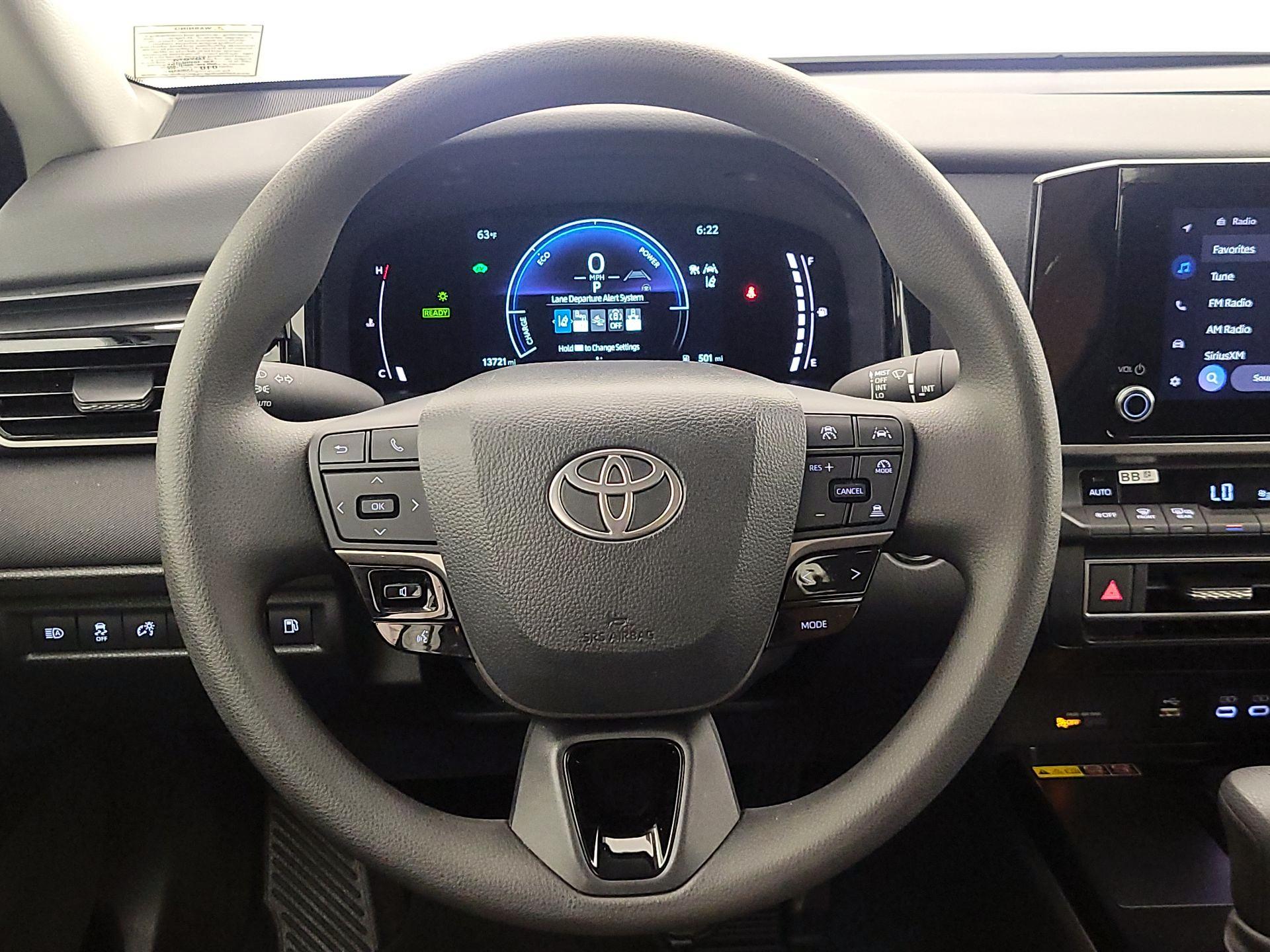 Thumbnail: 2025 Toyota Camry - 10