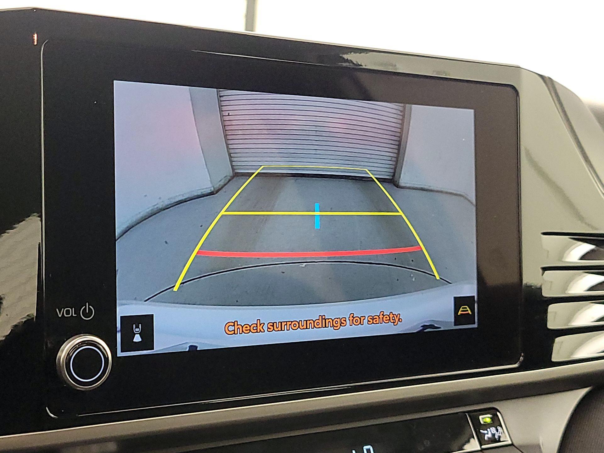 Thumbnail: 2025 Toyota Camry - 14