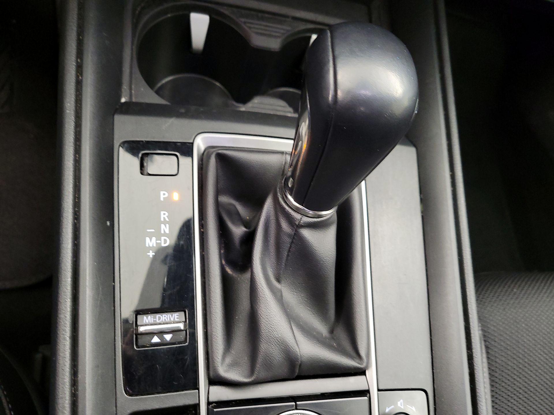 Thumbnail: 2025 Mazda CX-50 - 15