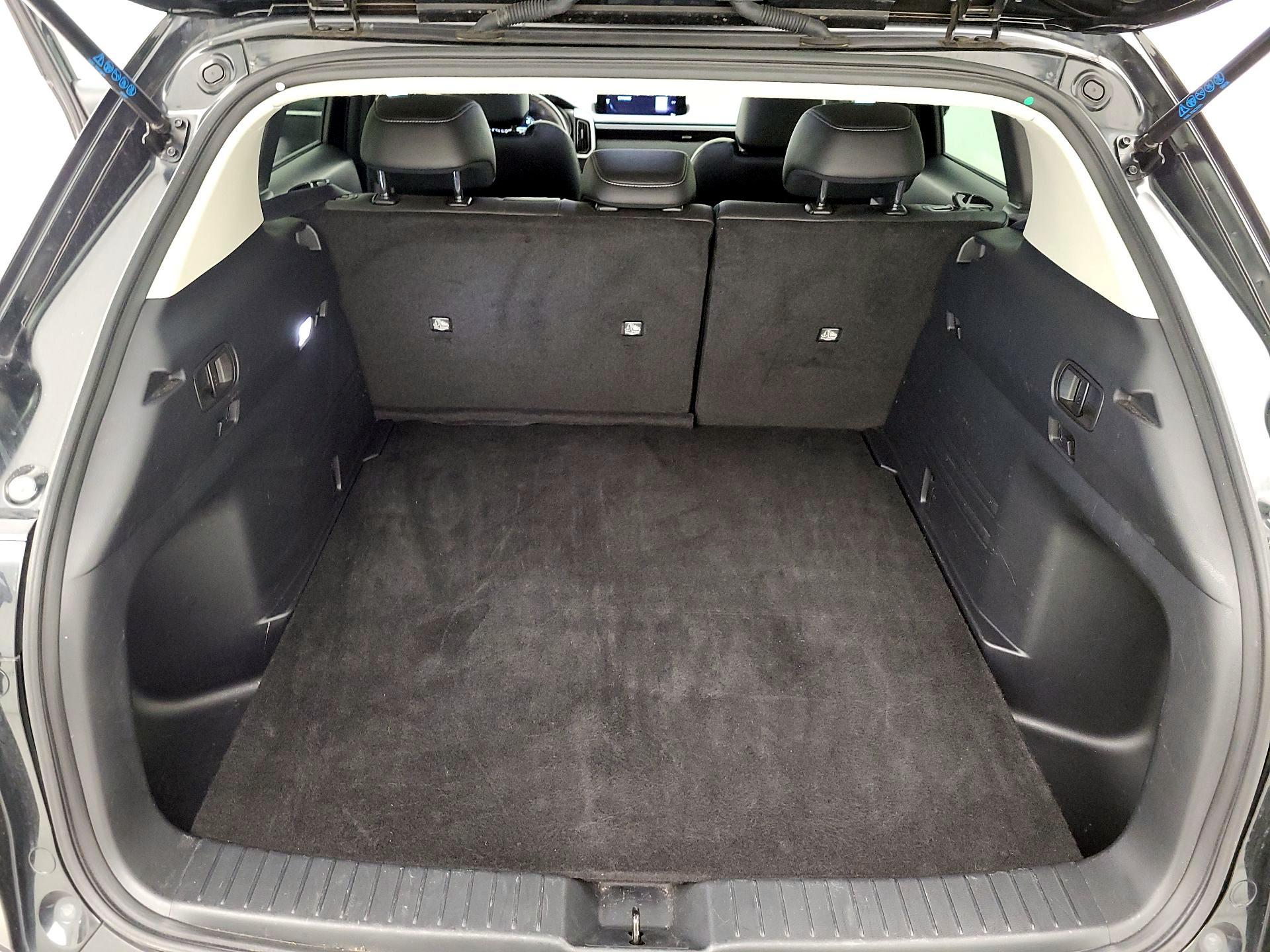 Thumbnail: 2025 Mazda CX-50 - 16