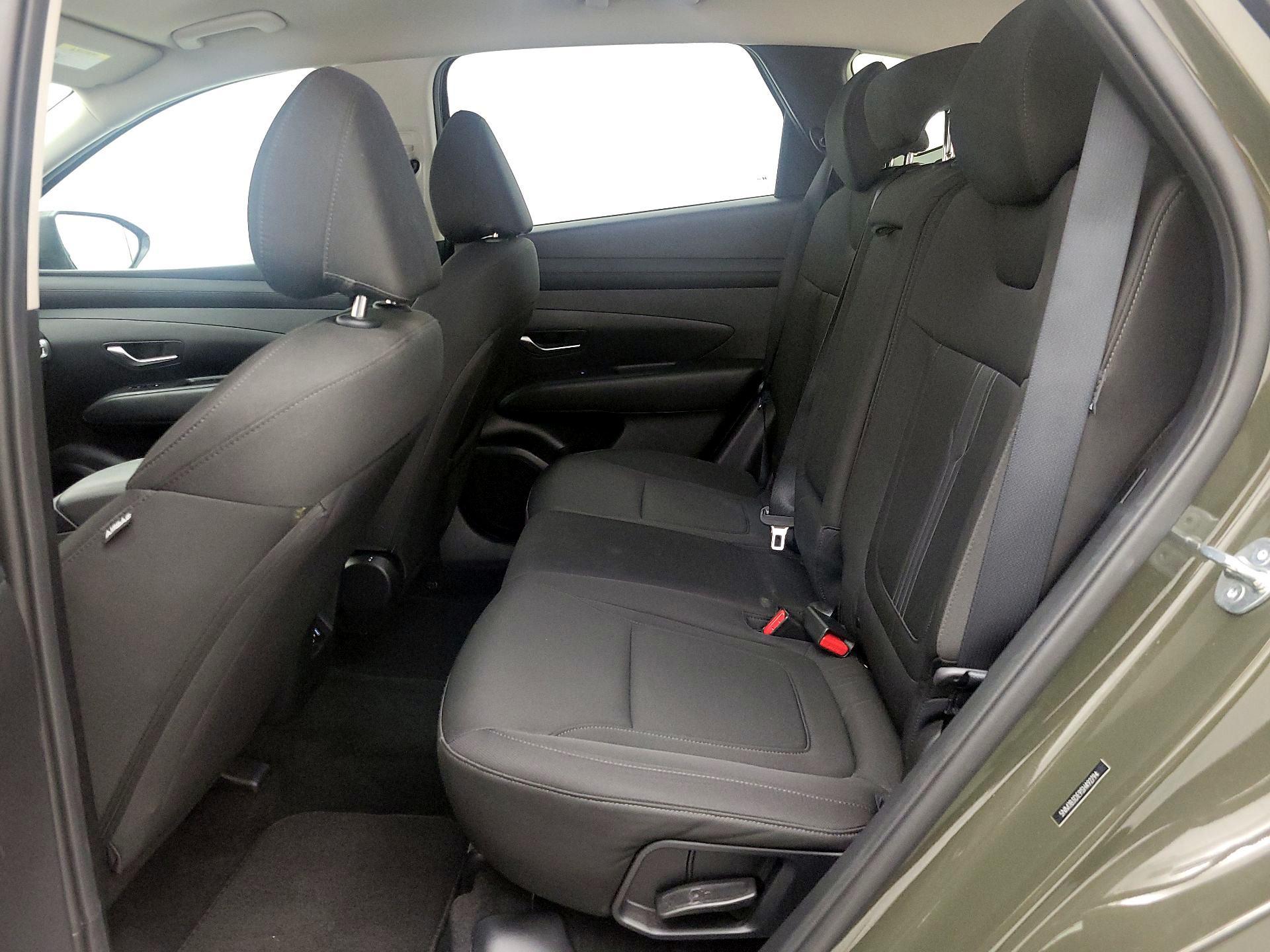 Thumbnail: 2025 Hyundai Tucson - 17