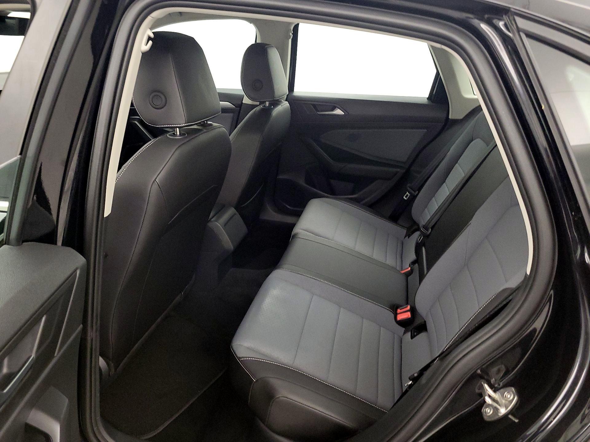 Thumbnail: 2025 Volkswagen Jetta - 19