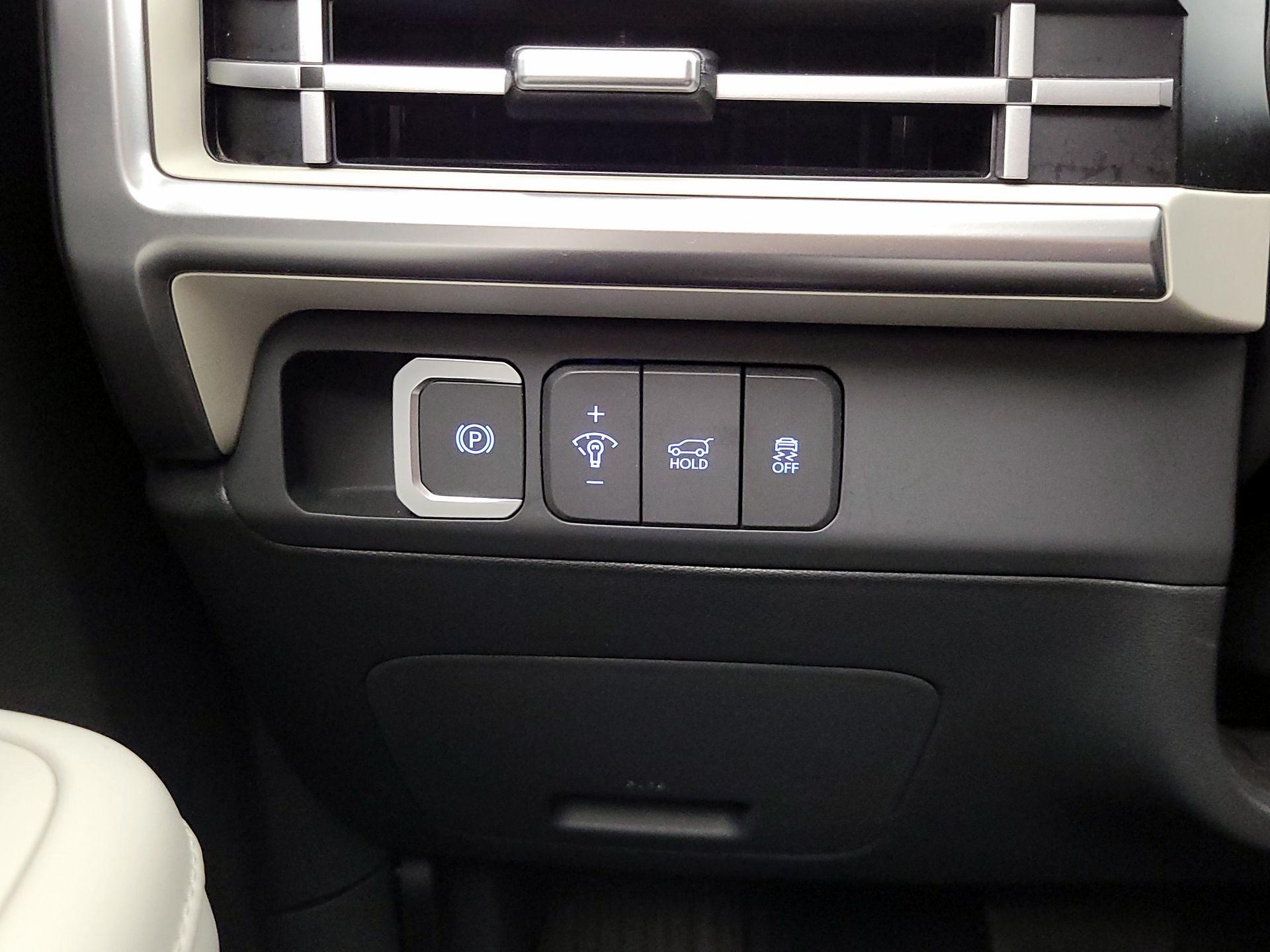 Thumbnail: 2025 Hyundai Santa Fe - 13