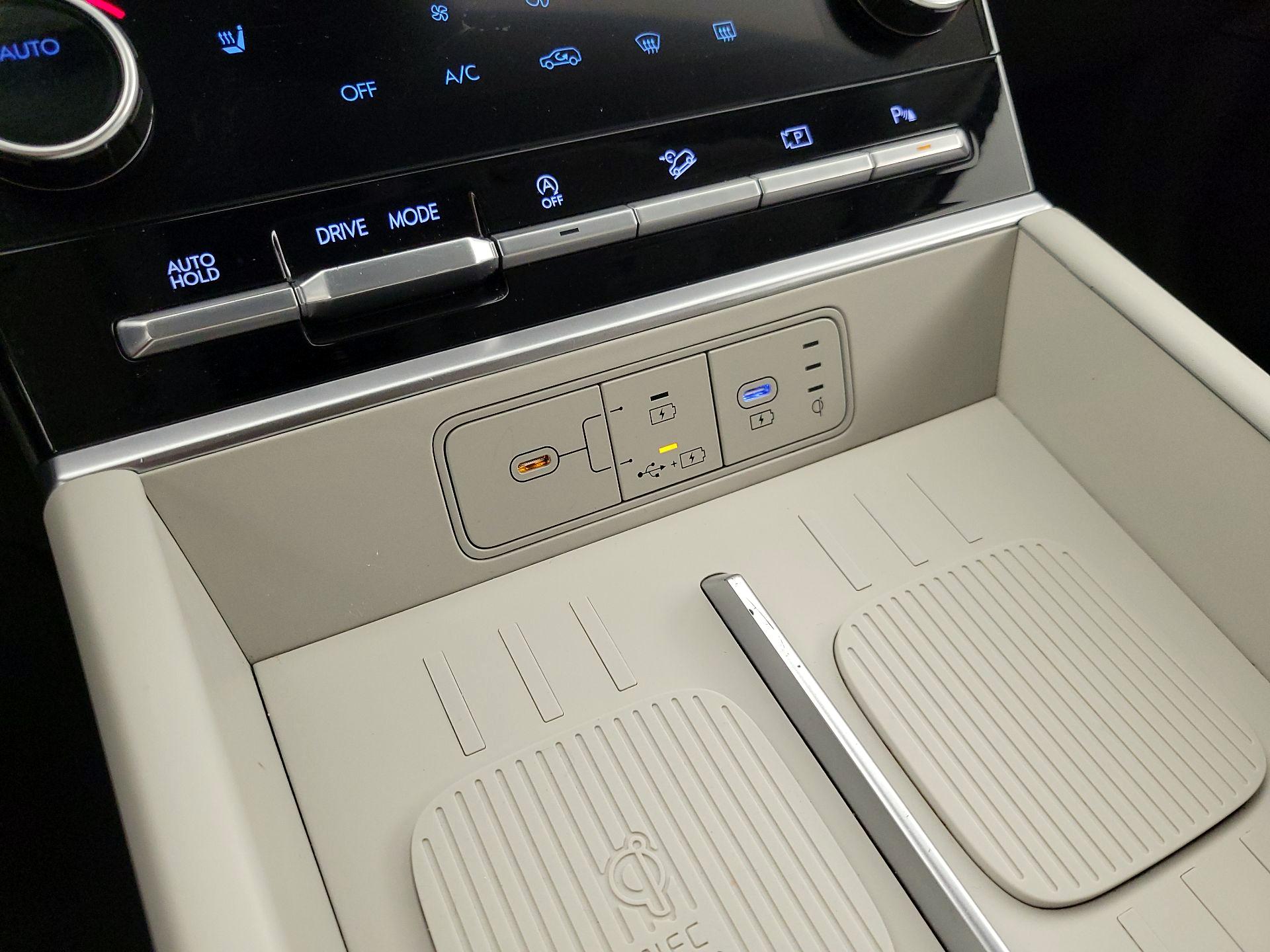 Thumbnail: 2025 Hyundai Santa Fe - 18