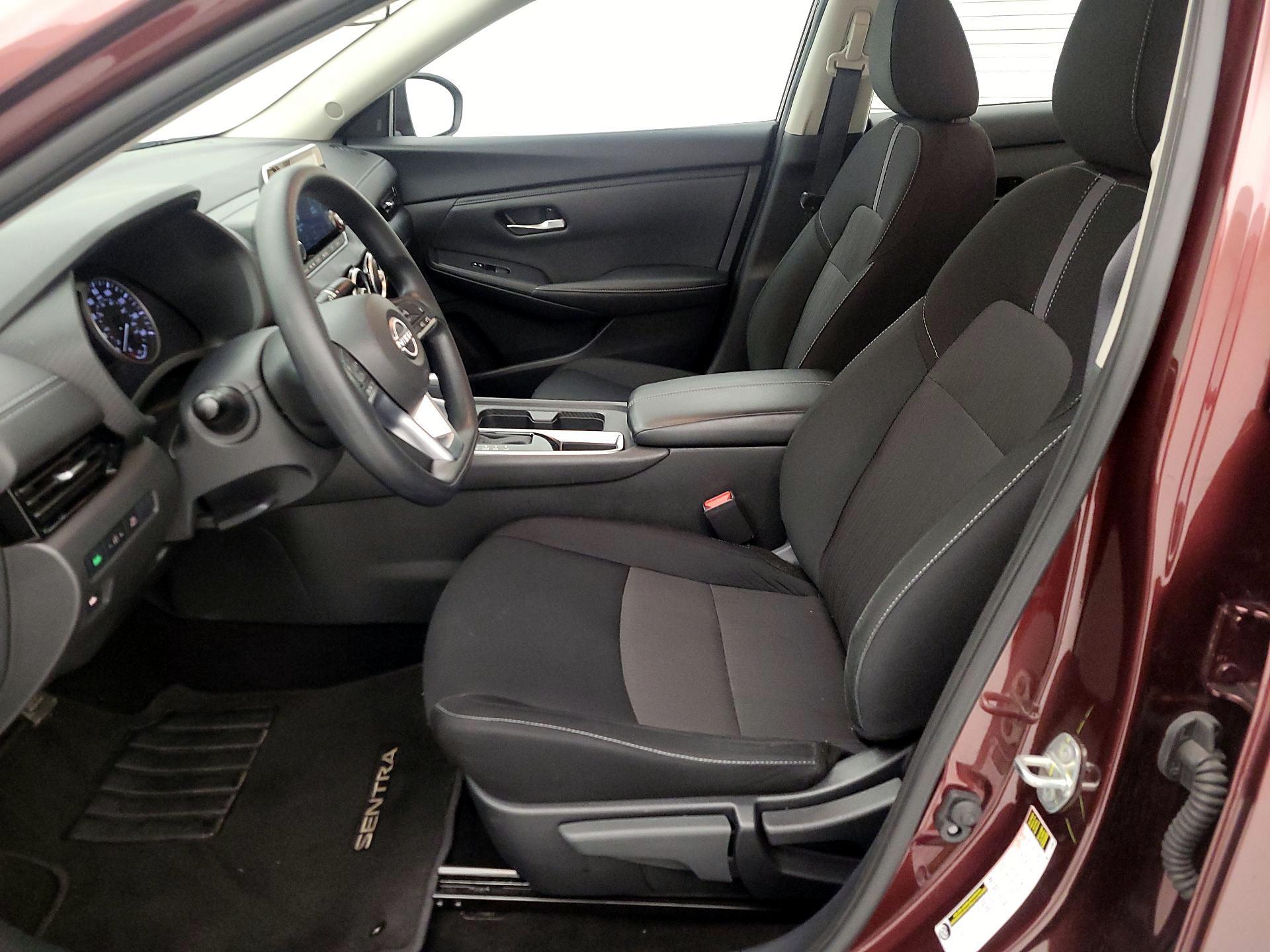 Thumbnail: 2025 Nissan Sentra - 11