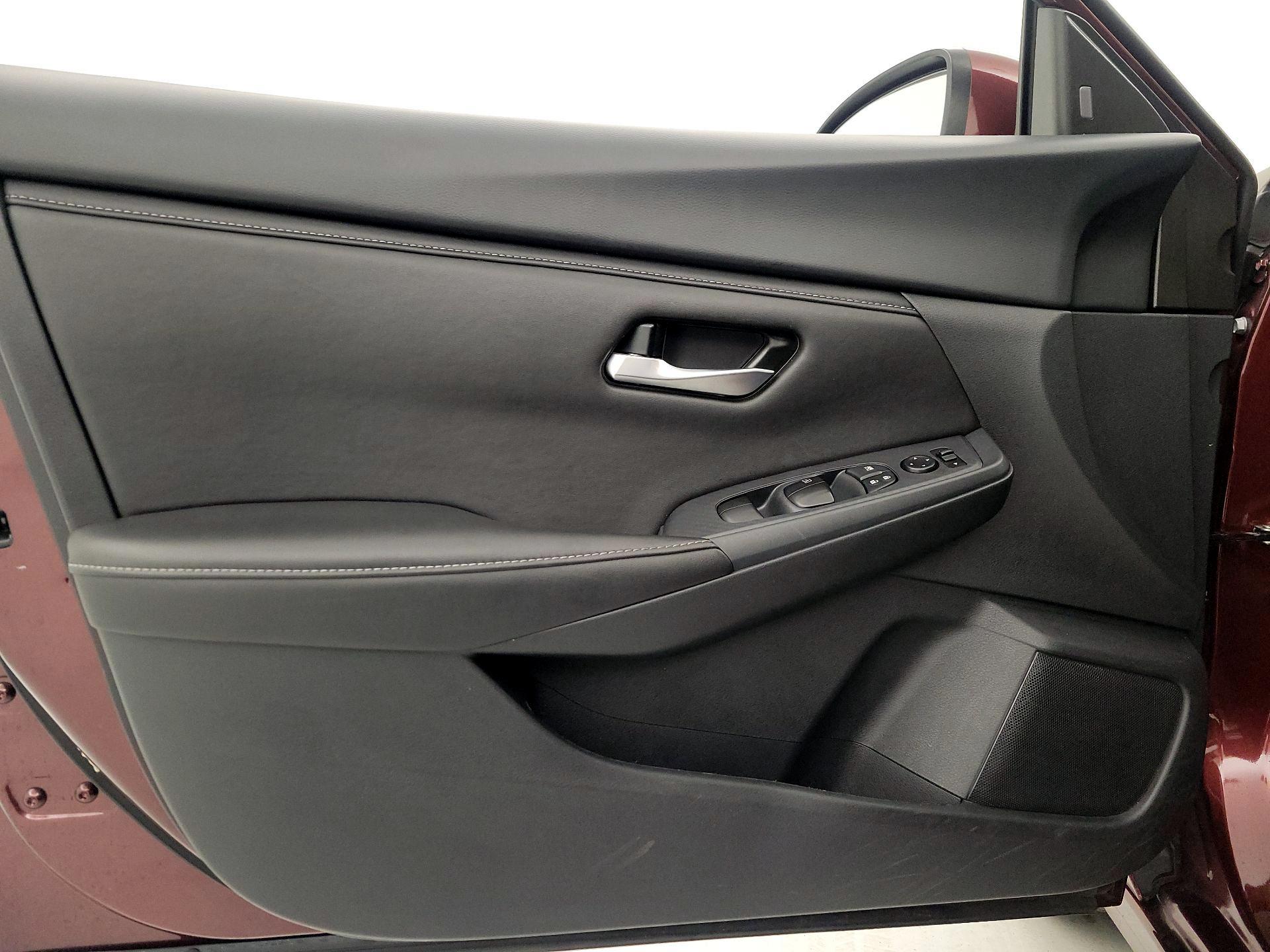 Thumbnail: 2025 Nissan Sentra - 12