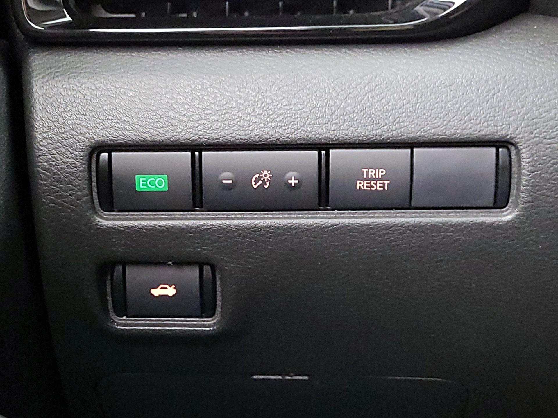 Thumbnail: 2025 Nissan Sentra - 13