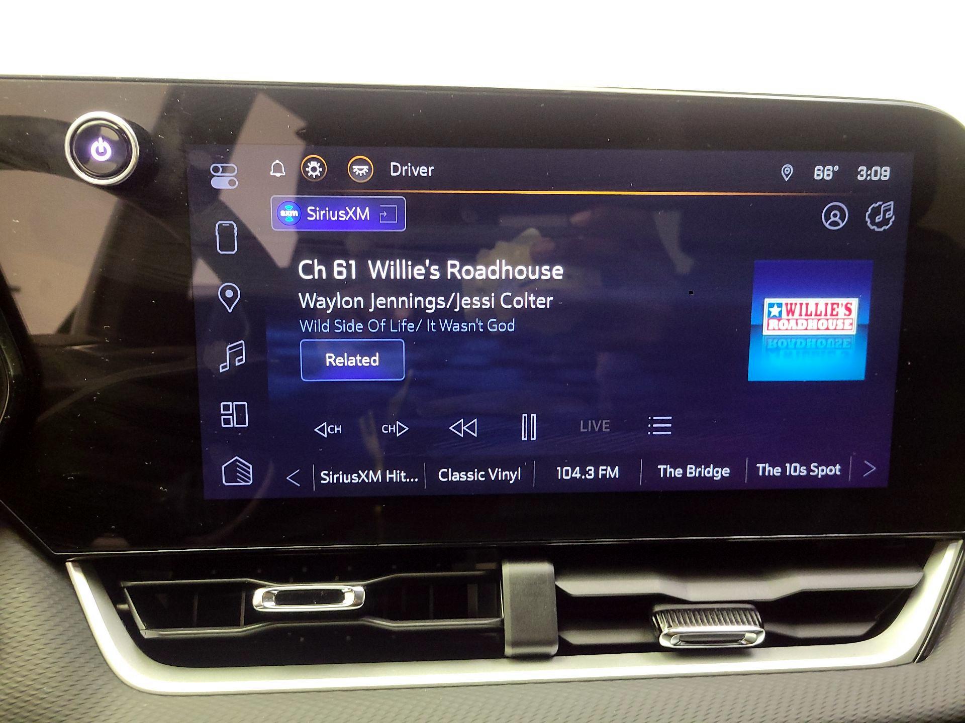 Thumbnail: 2025 Chevrolet Equinox - 14