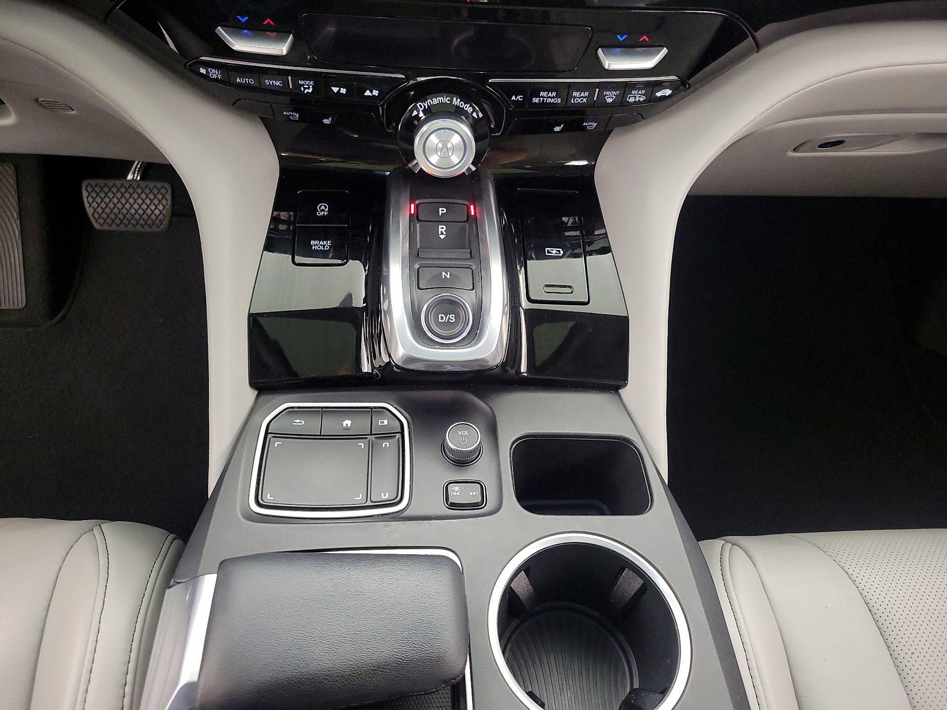 Thumbnail: 2023 Acura MDX - 18