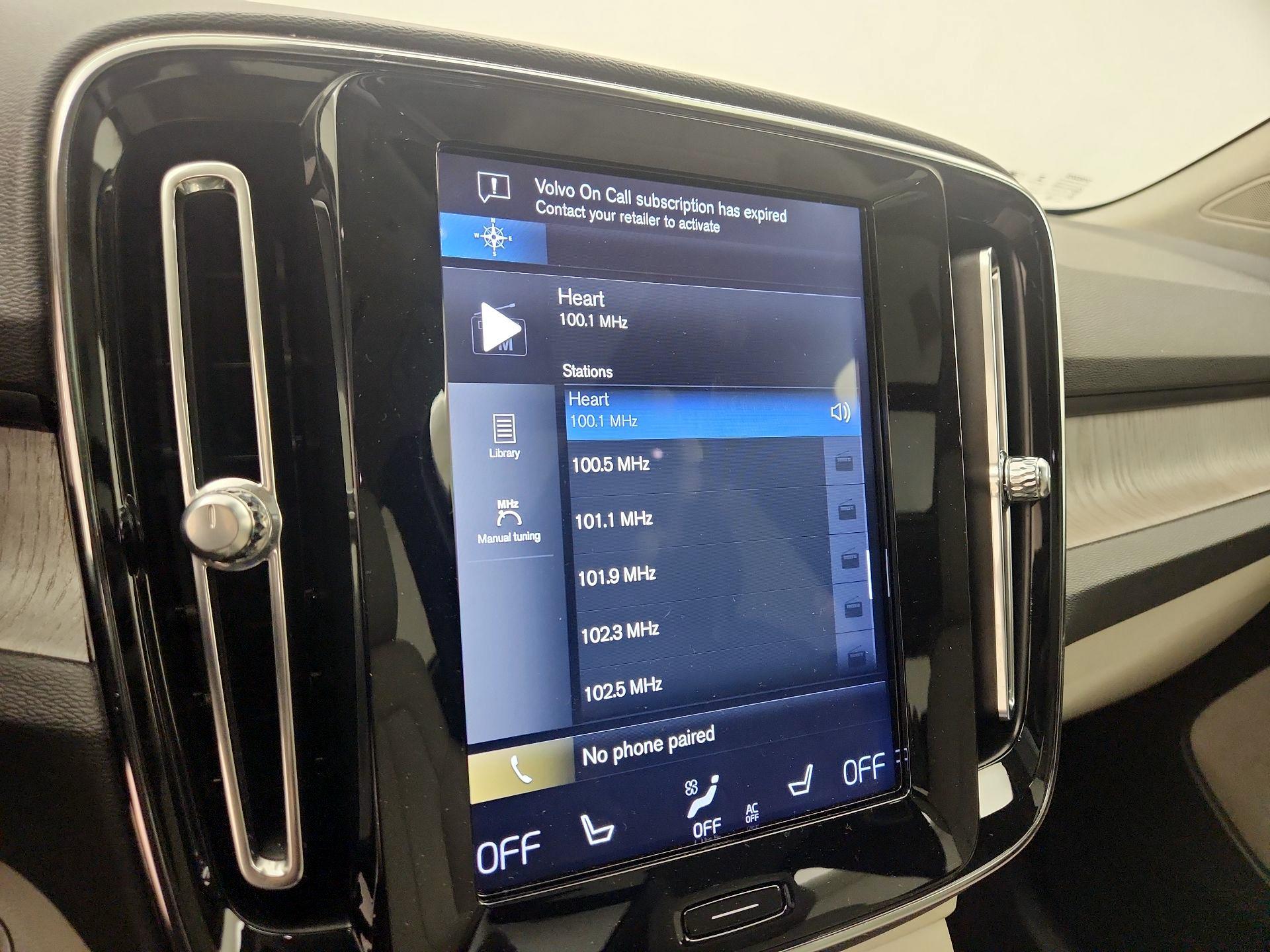 Thumbnail: 2020 Volvo XC40 - 15