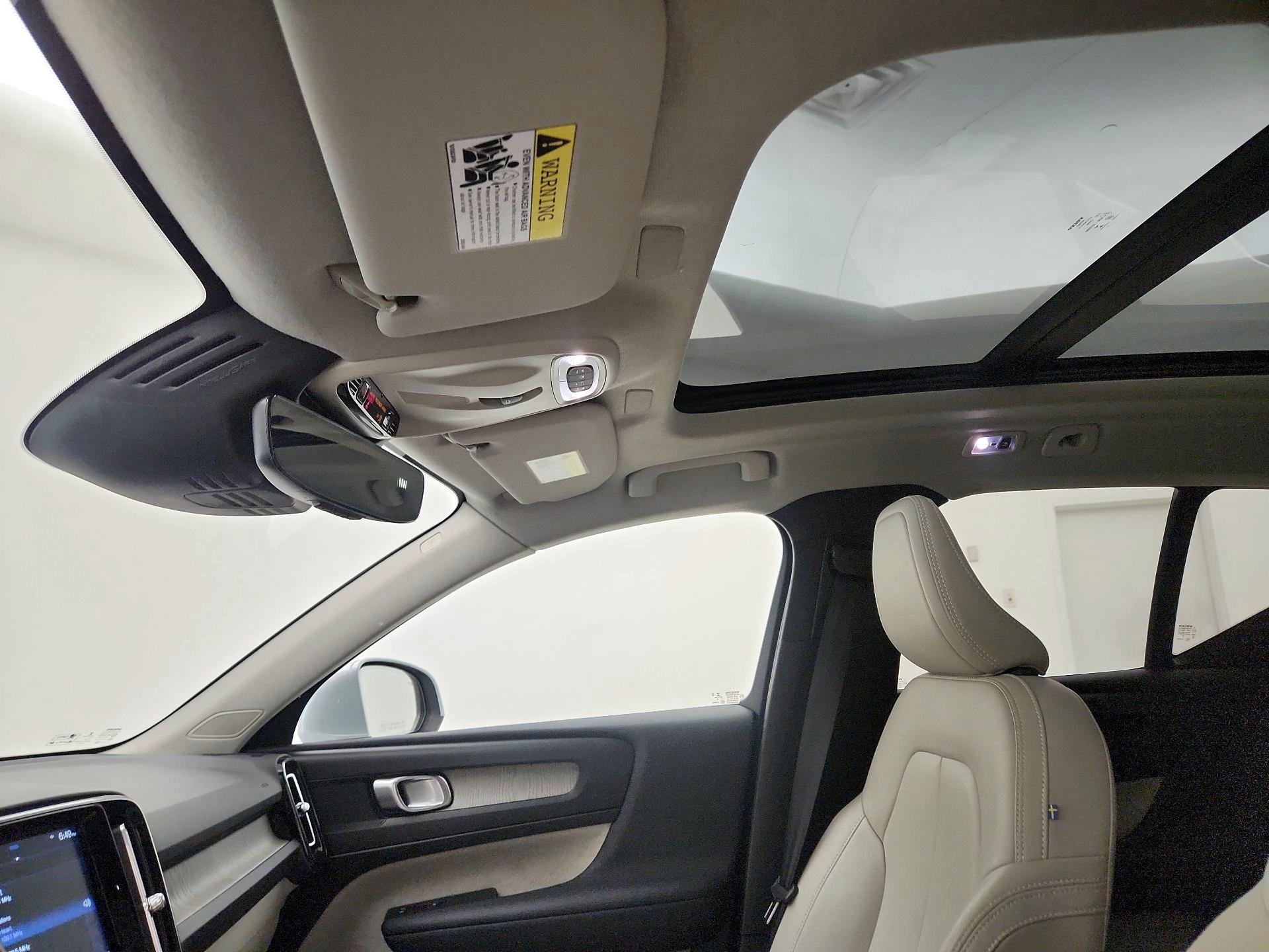 Thumbnail: 2020 Volvo XC40 - 19