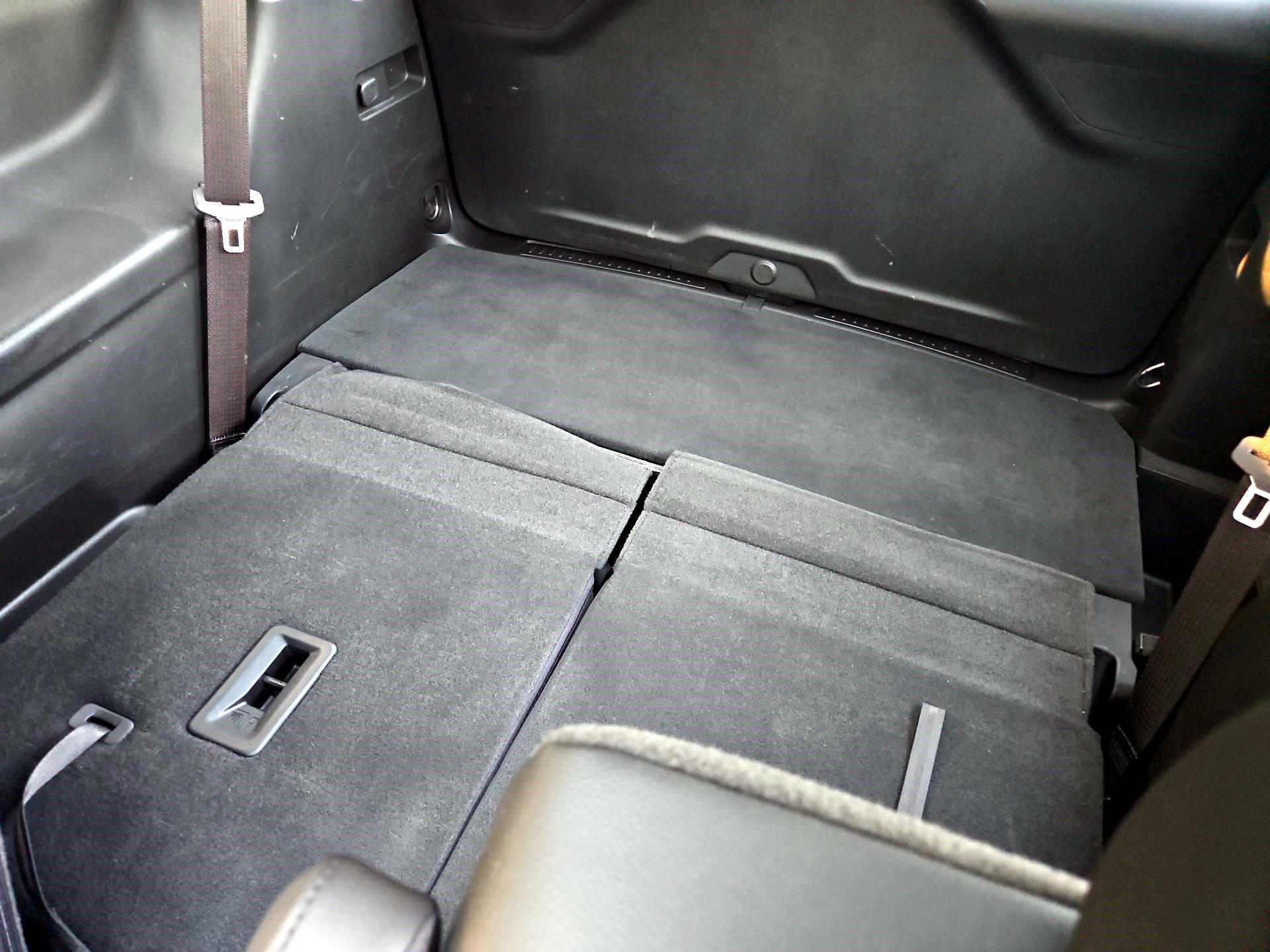 Thumbnail: 2023 GMC Acadia - 19