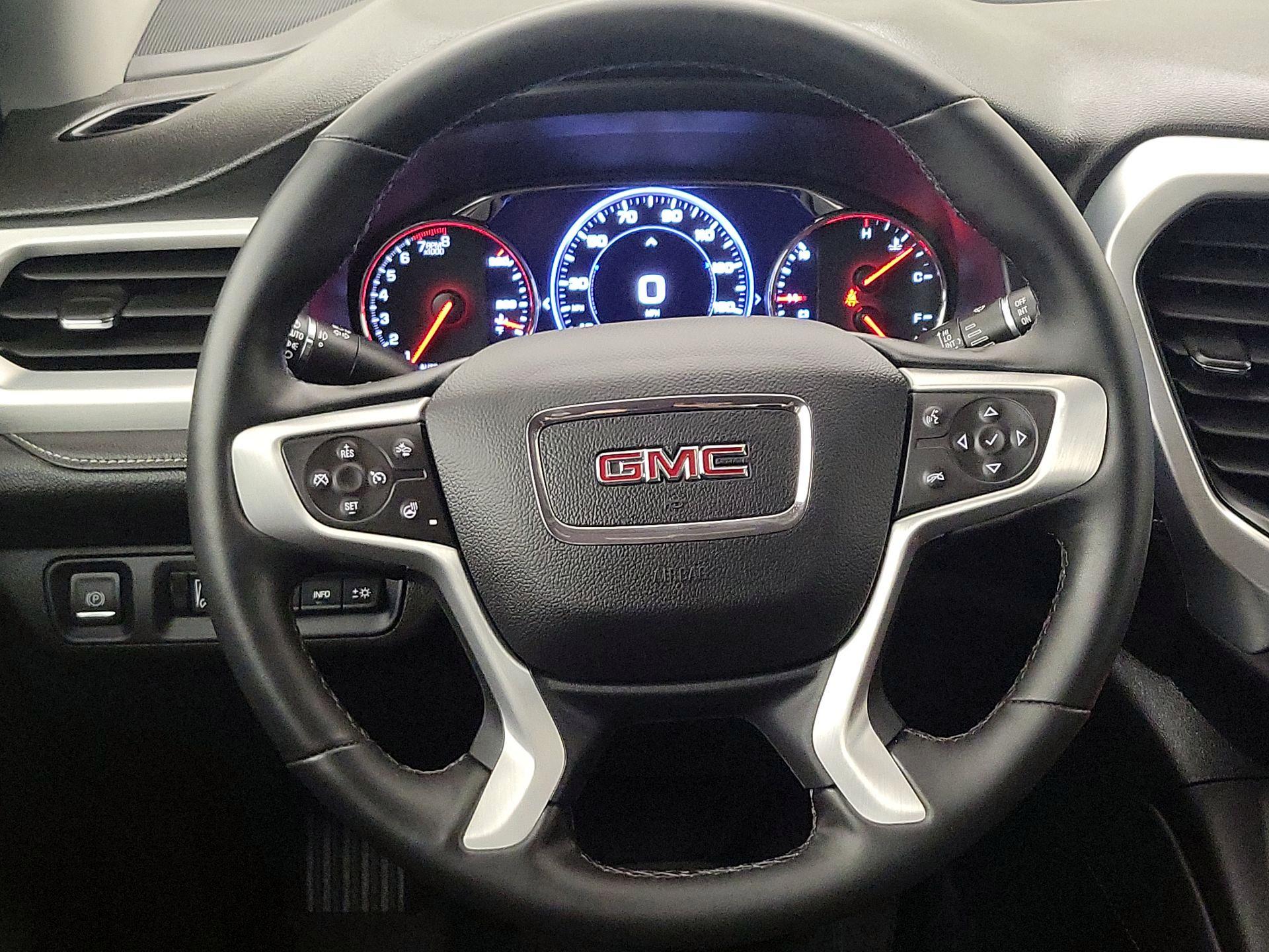 Thumbnail: 2023 GMC Acadia - 10