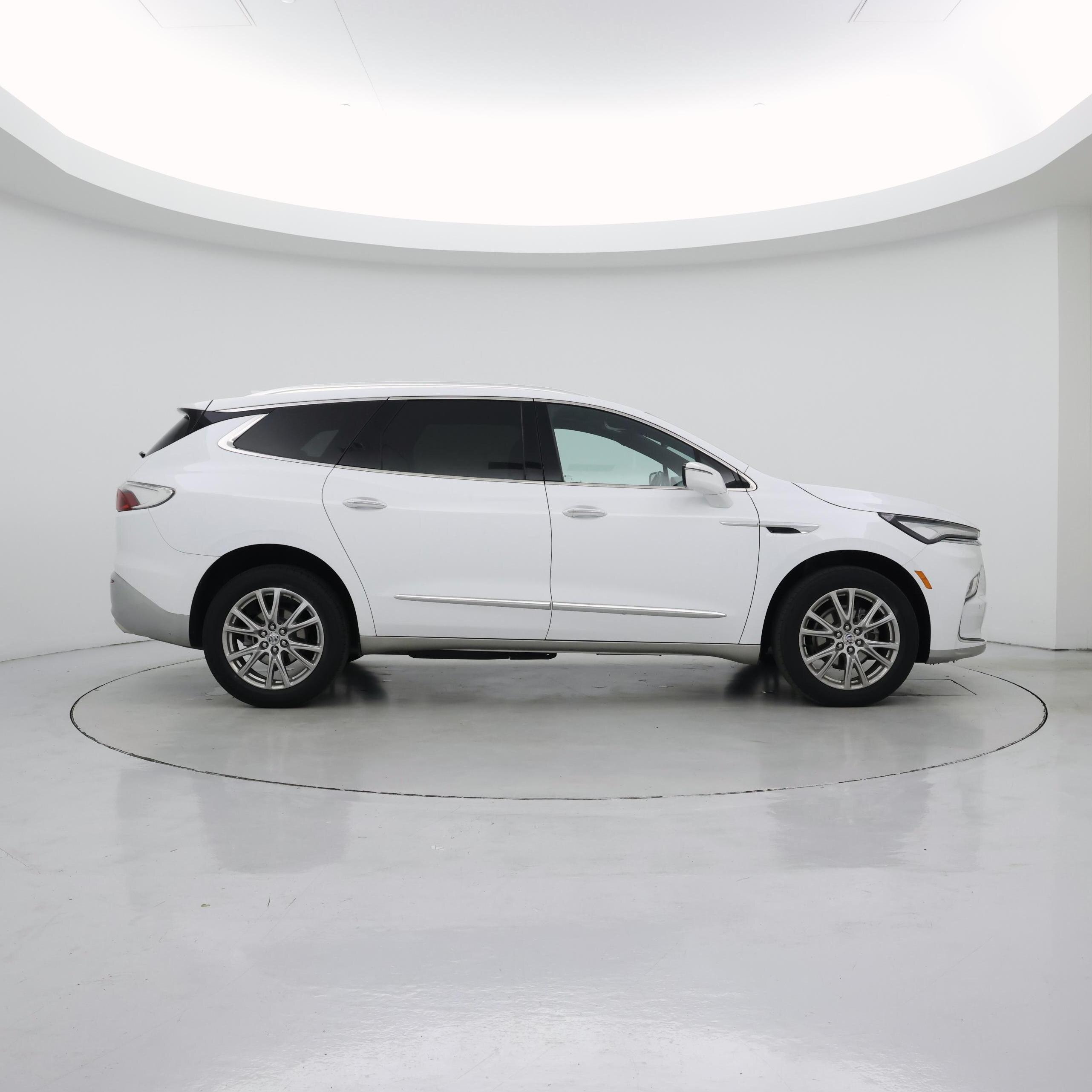 Thumbnail: 2023 Buick Enclave - 7
