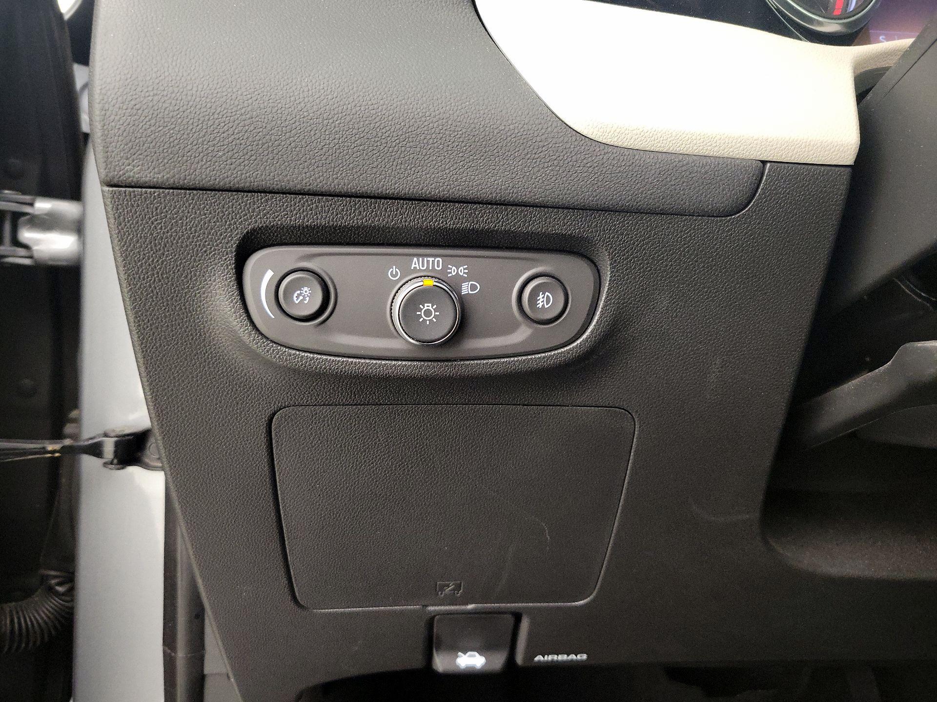 Thumbnail: 2023 Buick Encore GX - 13