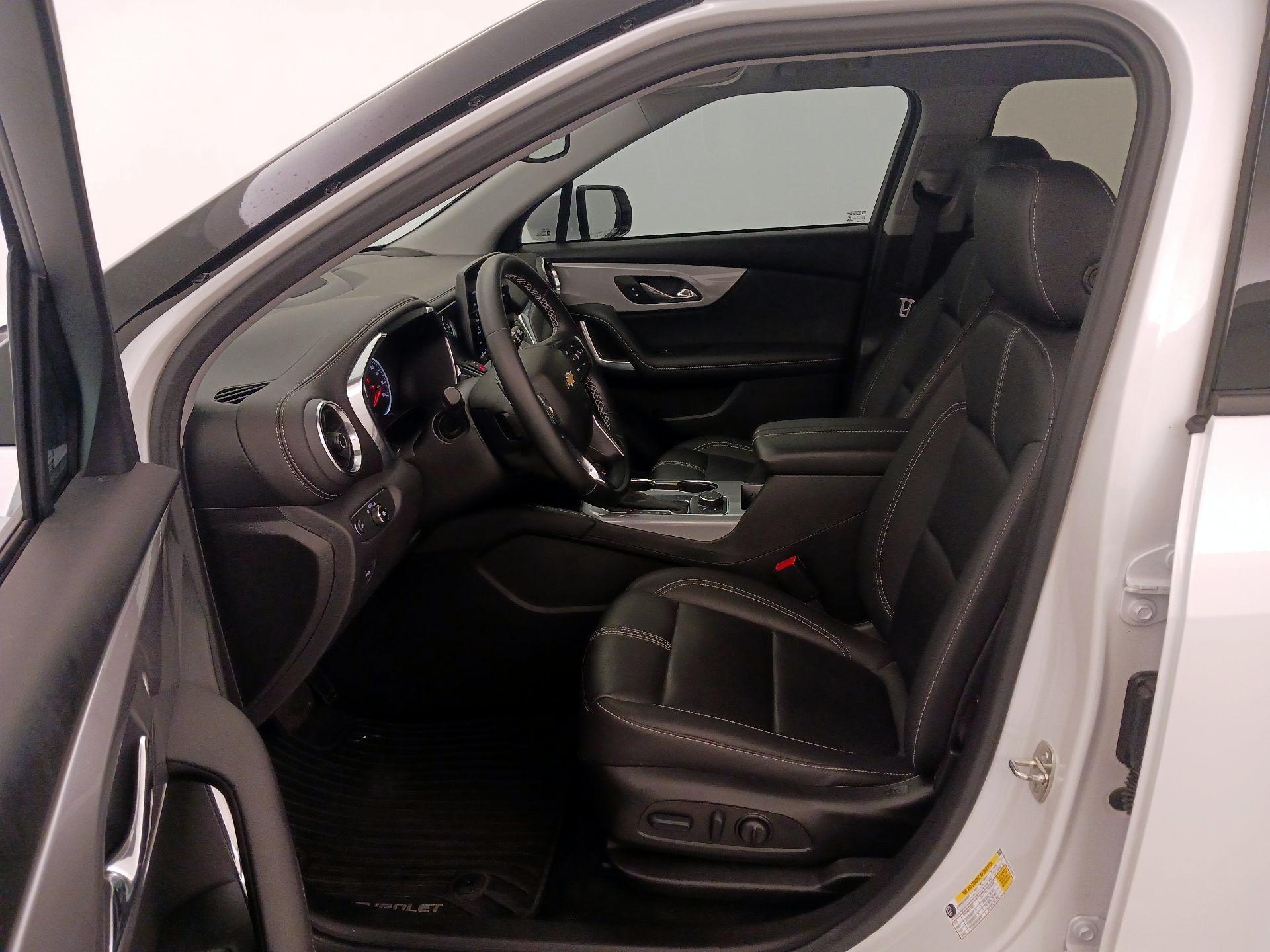 Thumbnail: 2023 Chevrolet Blazer - 11