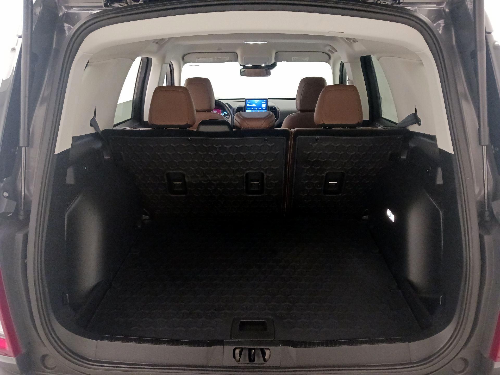 Thumbnail: 2023 Ford Bronco Sport - 20