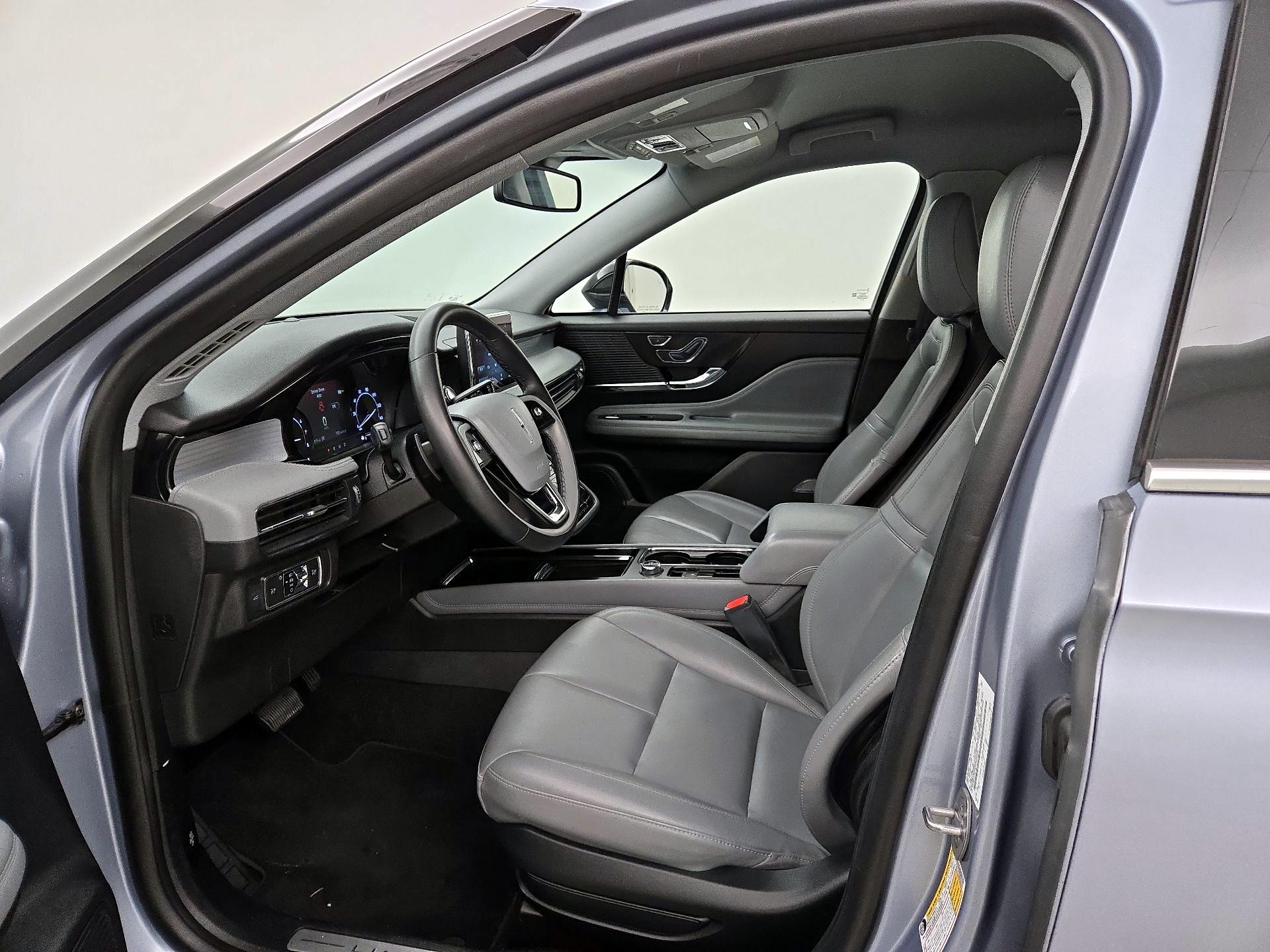 Thumbnail: 2022 Lincoln Corsair - 11