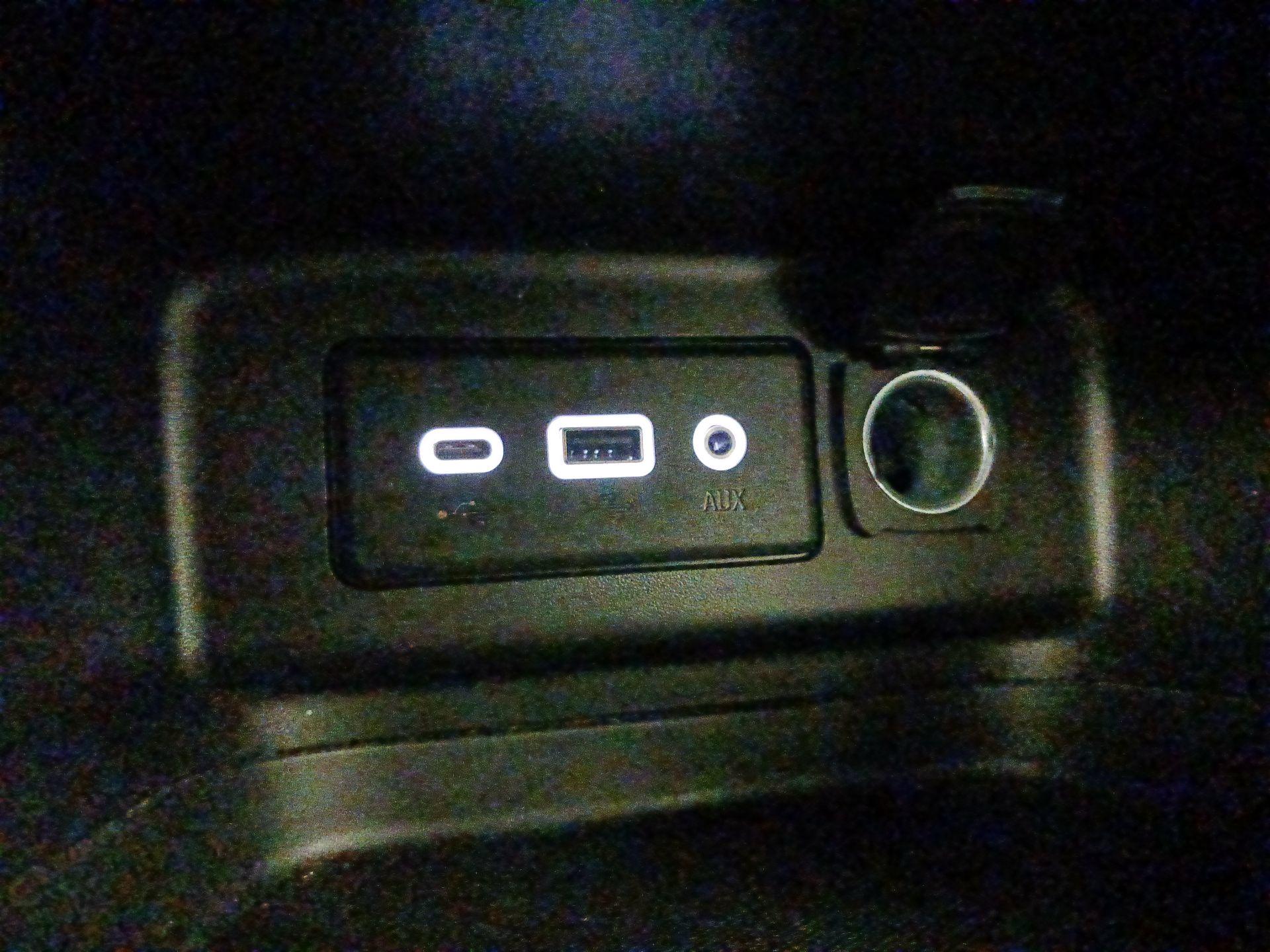 Thumbnail: 2023 Chevrolet Equinox - 18