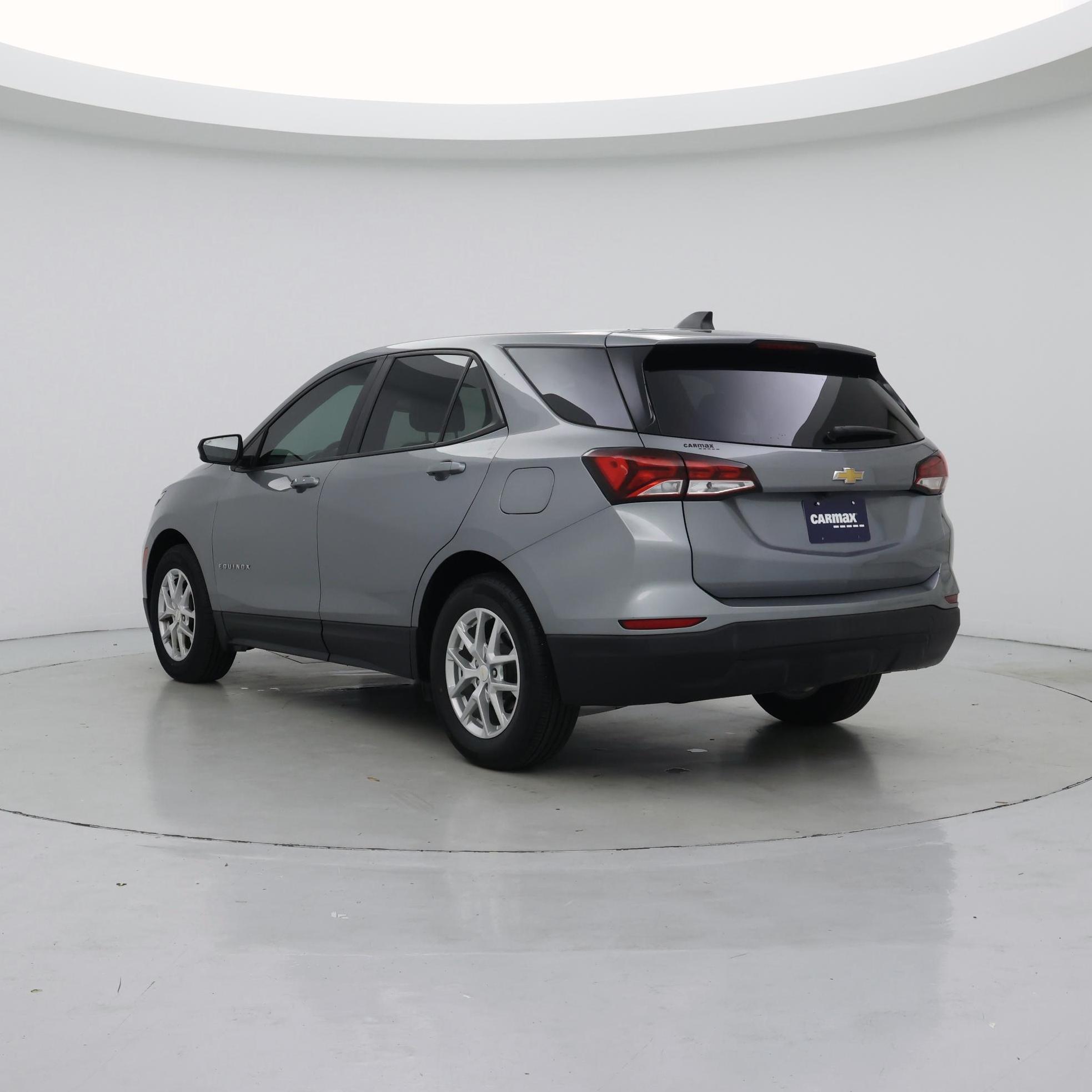 Thumbnail: 2023 Chevrolet Equinox - 2