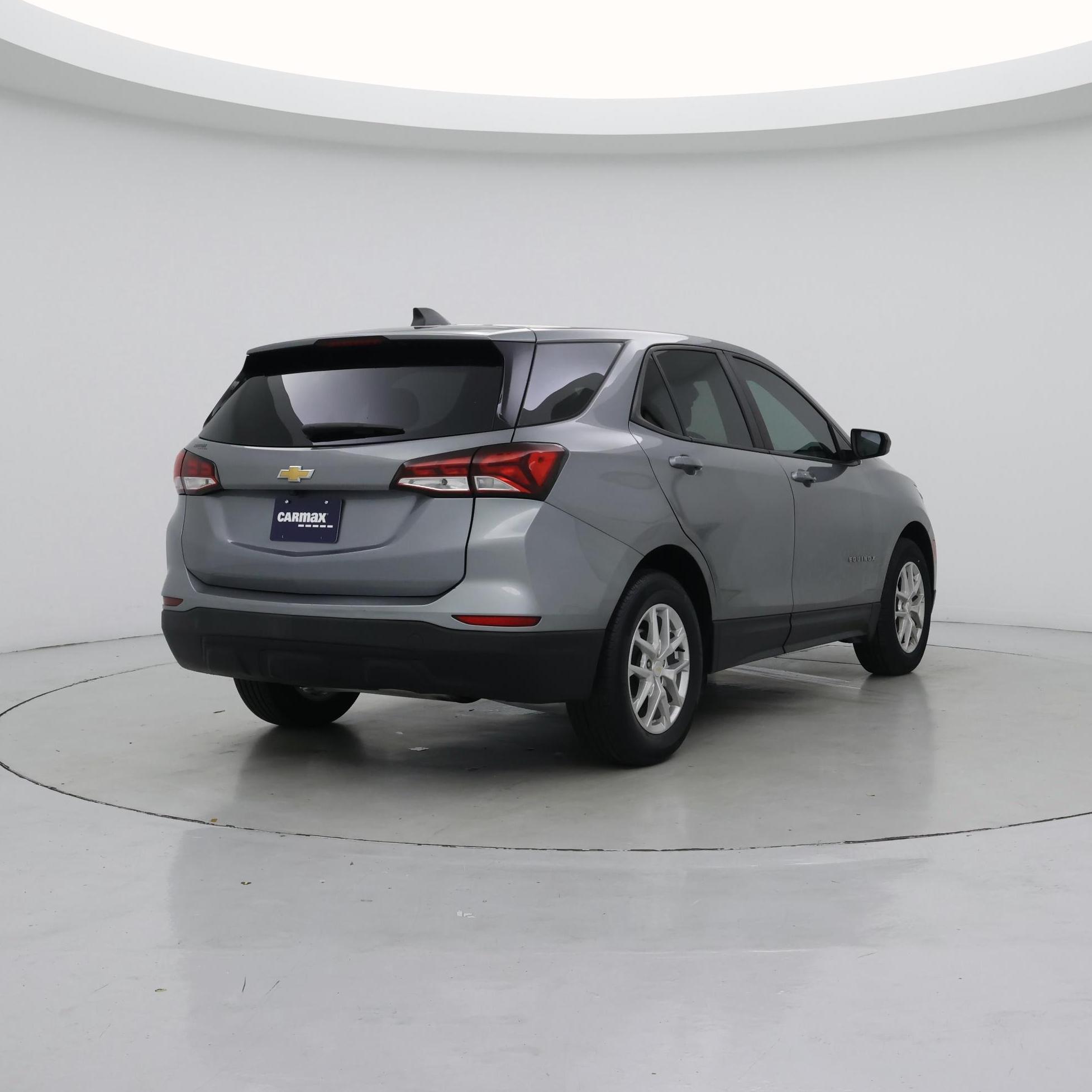 Thumbnail: 2023 Chevrolet Equinox - 8