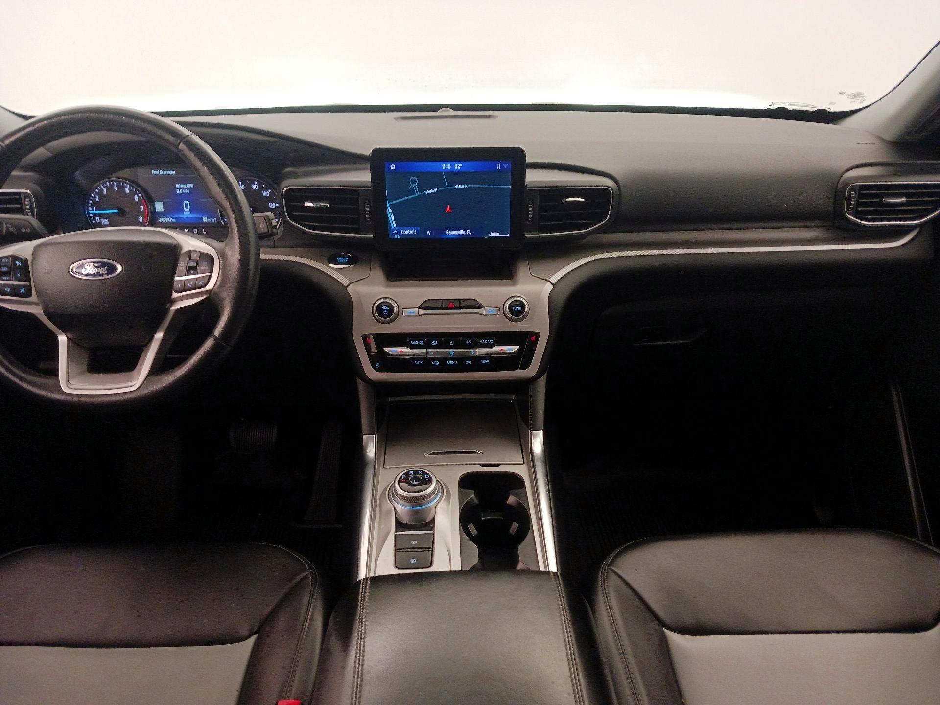 Thumbnail: 2023 Ford Explorer - 9