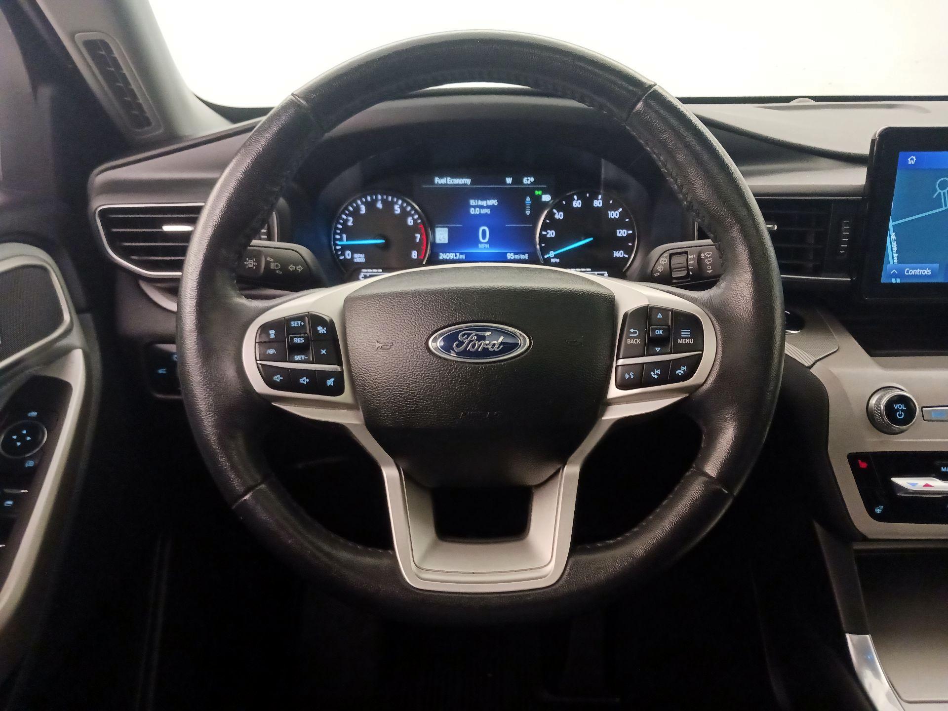 Thumbnail: 2023 Ford Explorer - 10