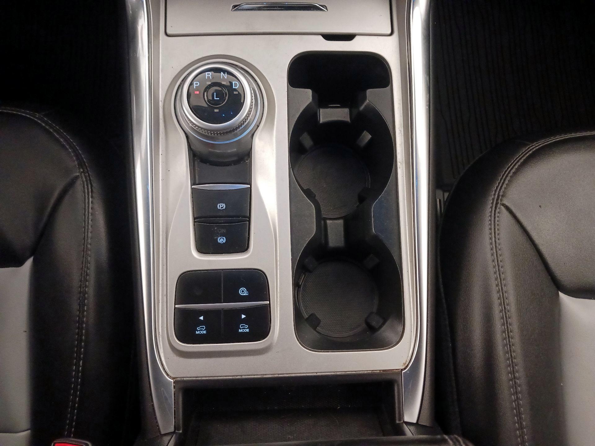 Thumbnail: 2023 Ford Explorer - 18