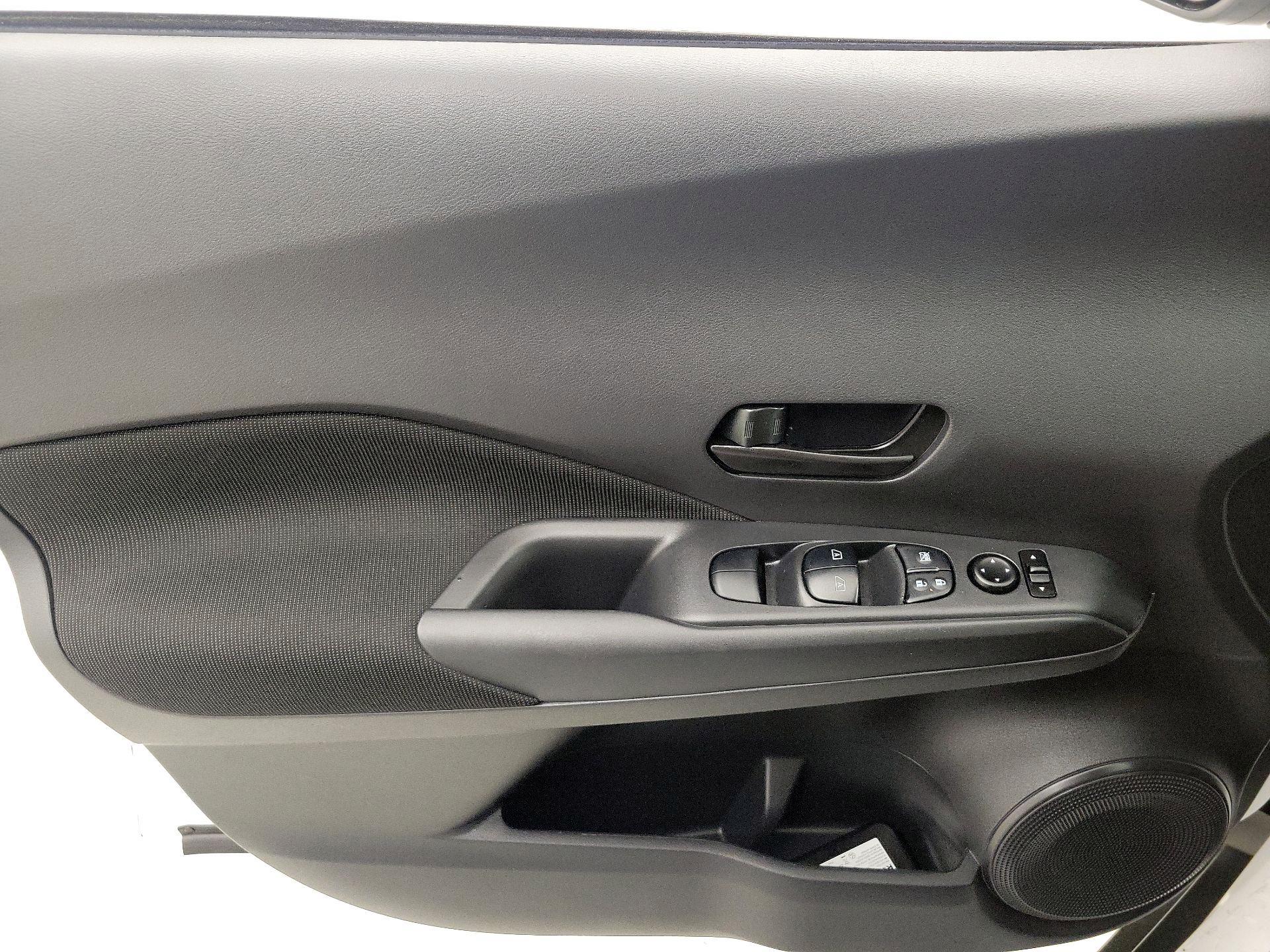 Thumbnail: 2024 Nissan Kicks - 12