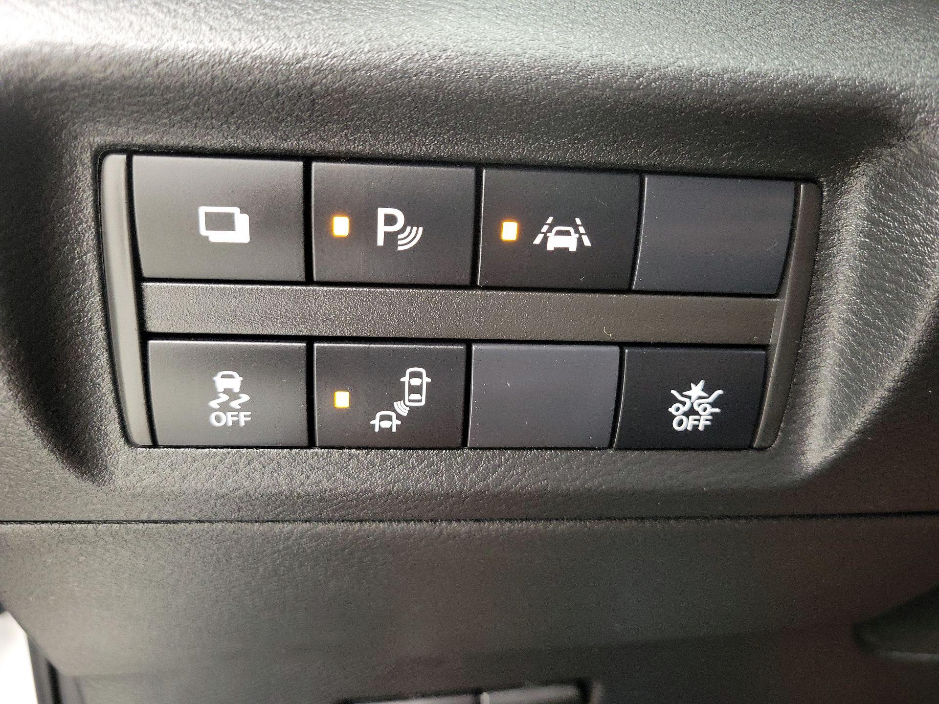 Thumbnail: 2024 Nissan Kicks - 13