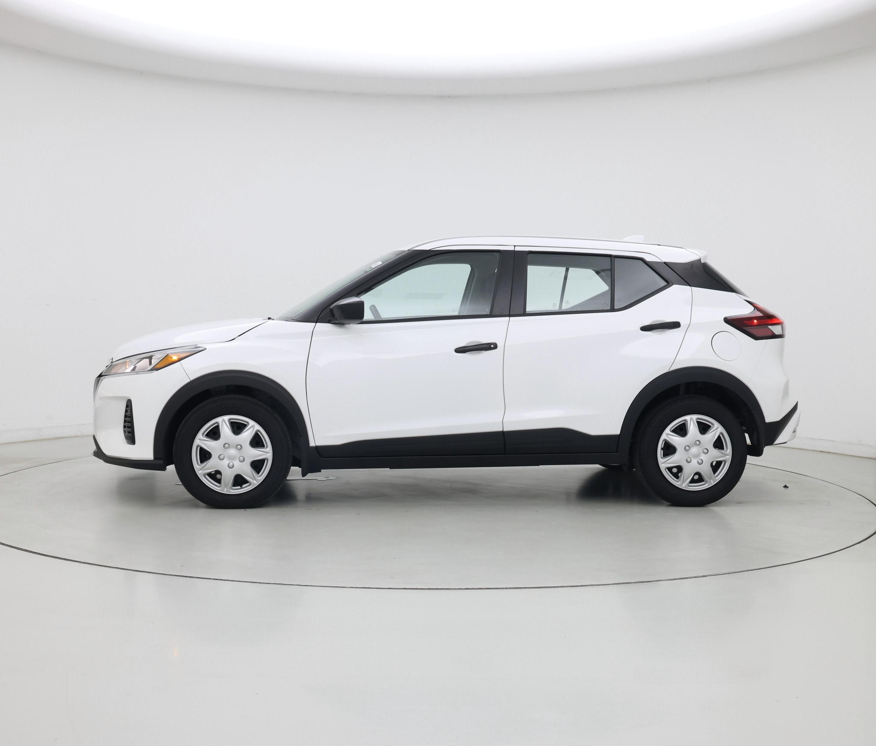 Thumbnail: 2024 Nissan Kicks - 3