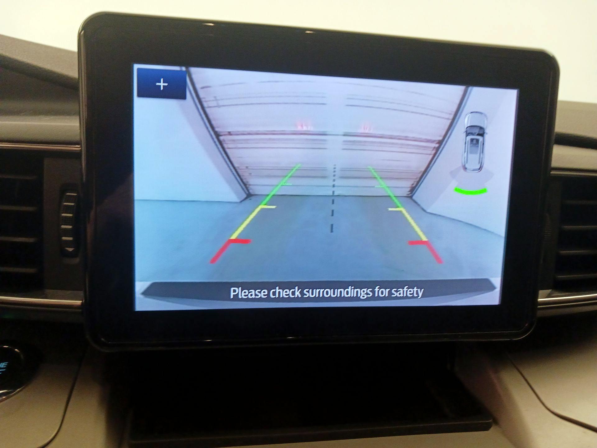 Thumbnail: 2020 Ford Explorer - 15