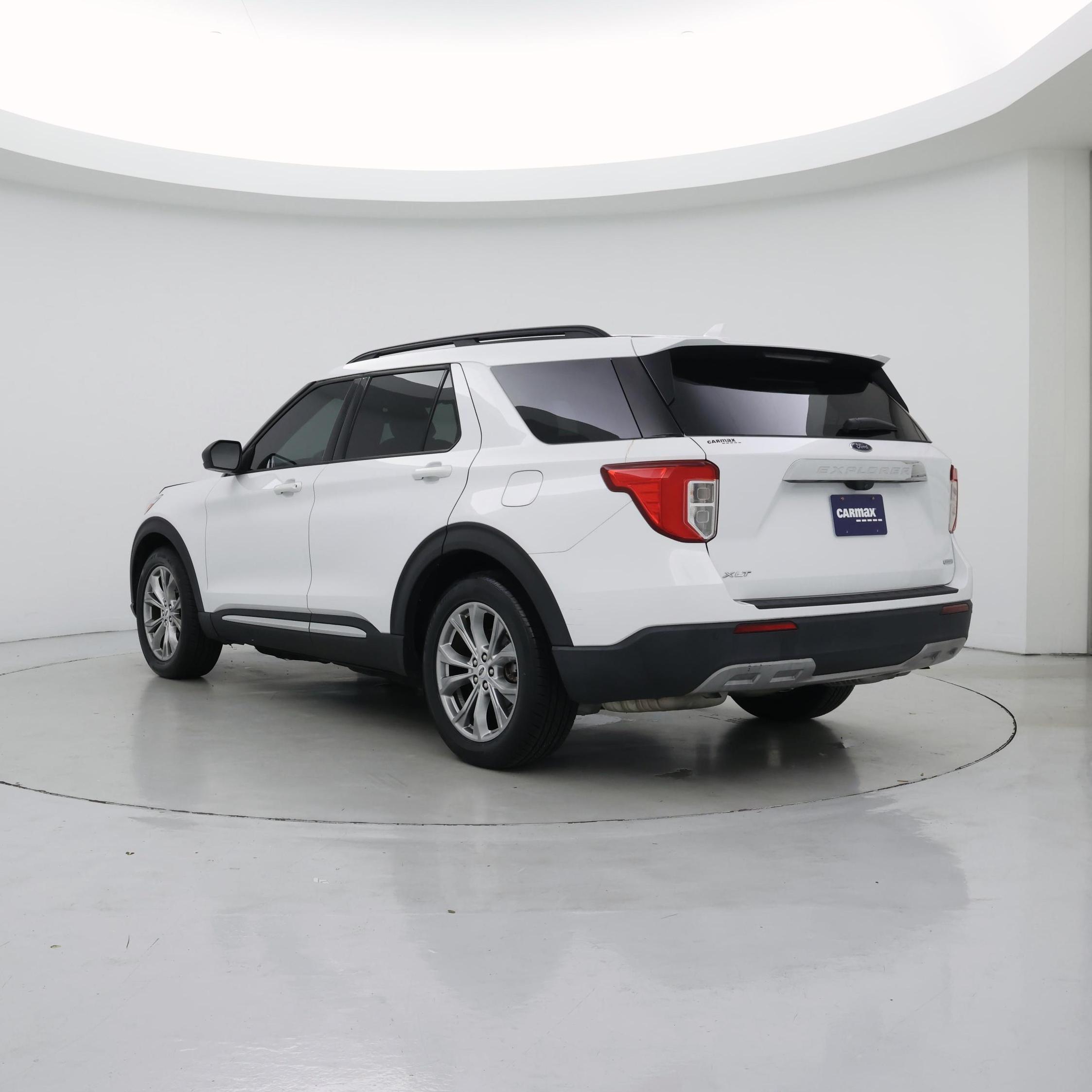 Thumbnail: 2020 Ford Explorer - 2