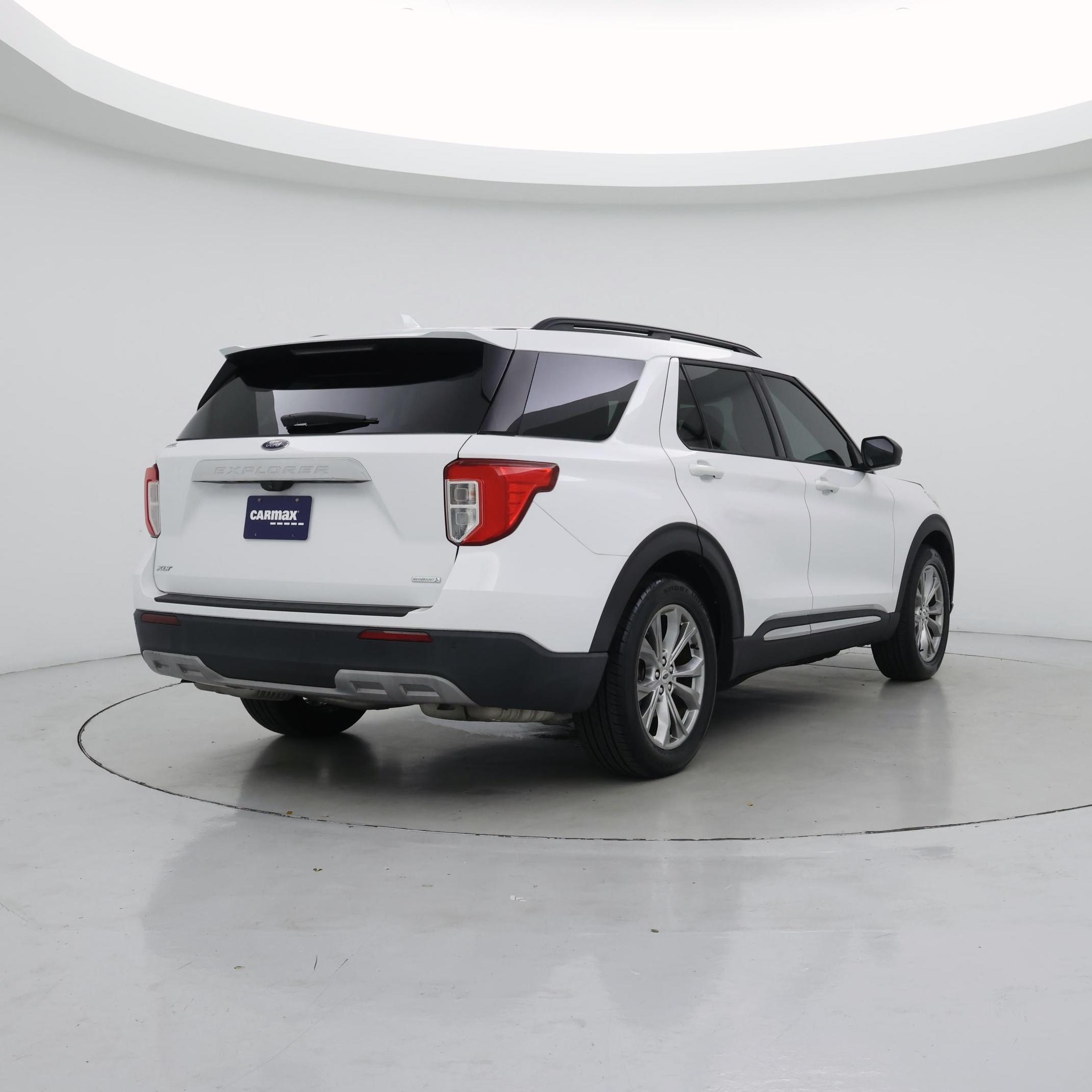 Thumbnail: 2020 Ford Explorer - 8