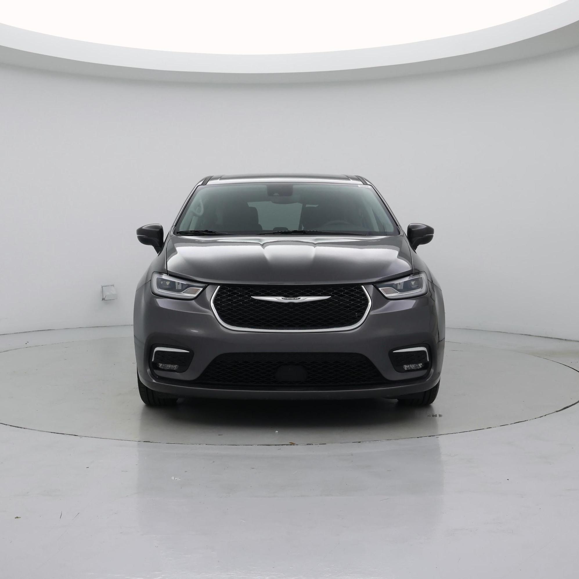 Thumbnail: 2023 Chrysler Pacifica - 5