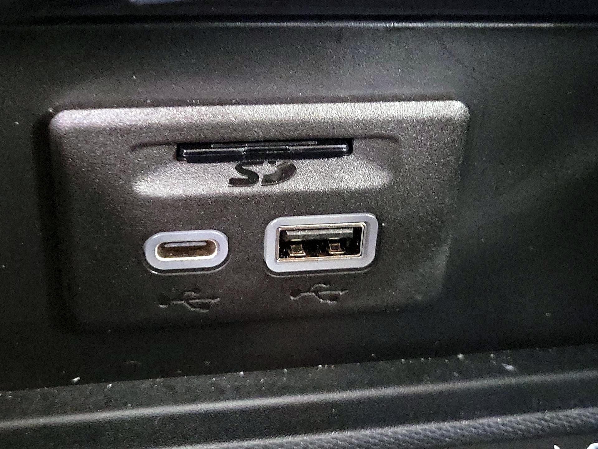 Thumbnail: 2023 Buick Envision - 19