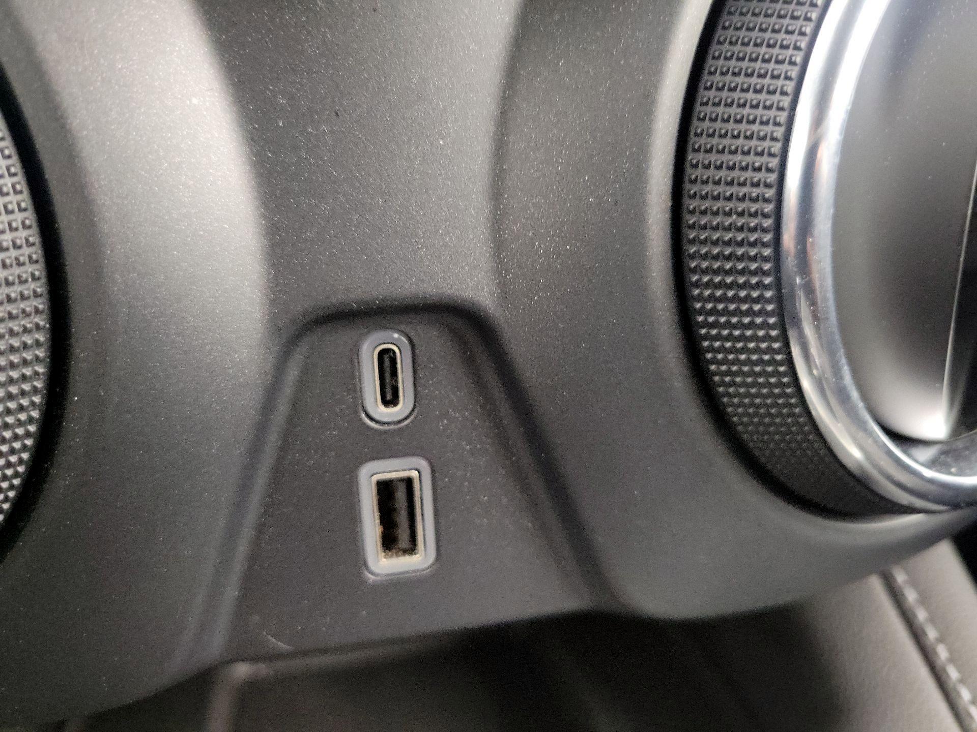 Thumbnail: 2023 Chevrolet Blazer - 18