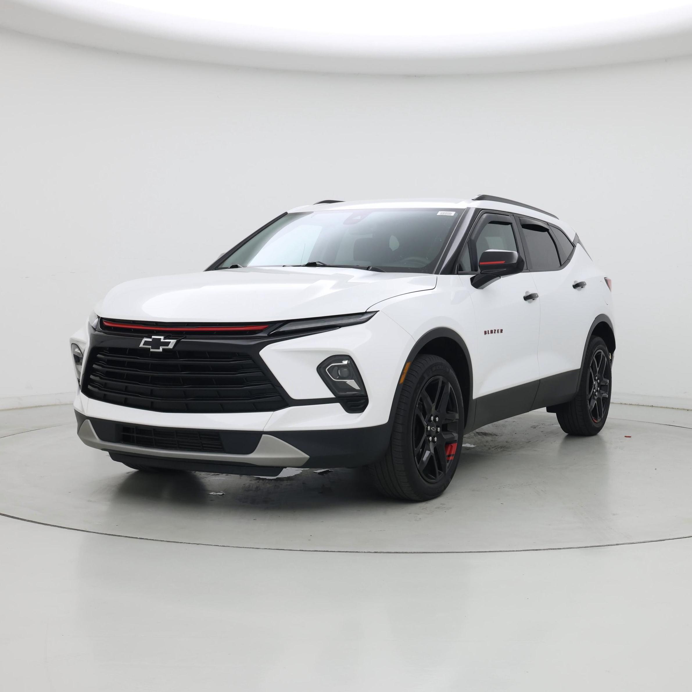 Thumbnail: 2023 Chevrolet Blazer - 4